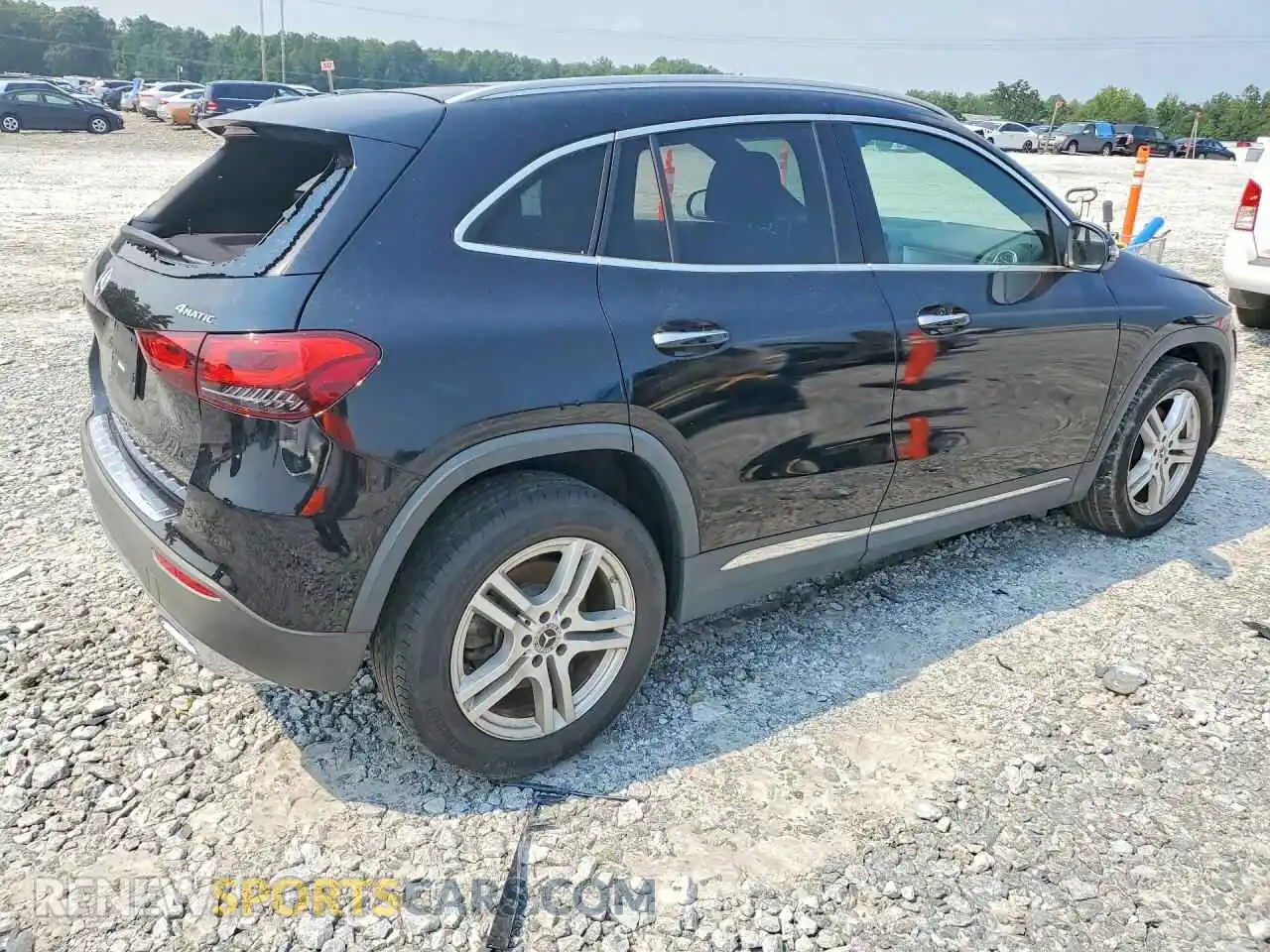3 Photograph of a damaged car W1N4N4HB6MJ164071 MERCEDES-BENZ GLA-CLASS 2021