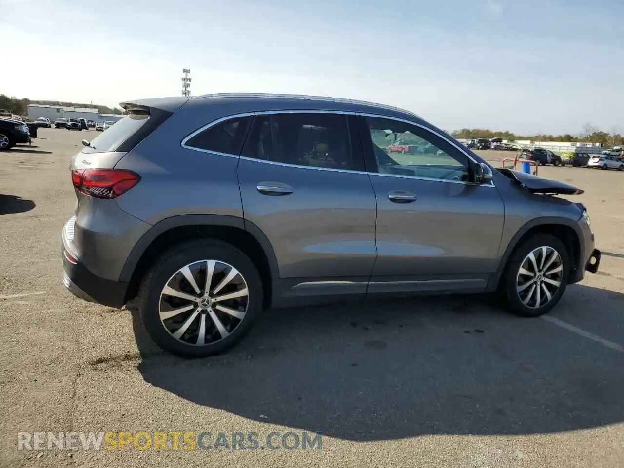 3 Photograph of a damaged car W1N4N4HB7MJ208210 MERCEDES-BENZ GLA-CLASS 2021