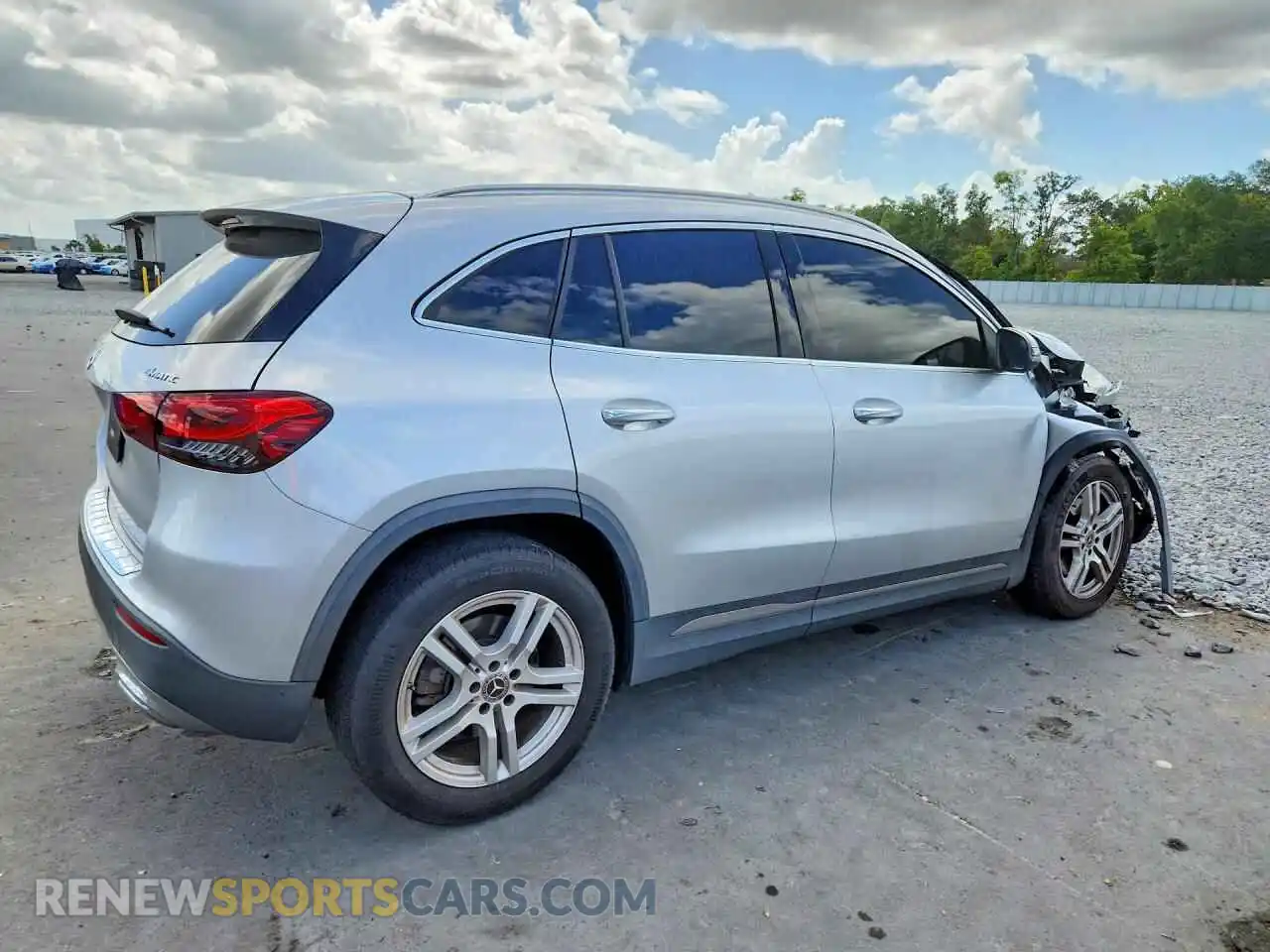 3 Photograph of a damaged car W1N4N4HBXMJ157429 MERCEDES-BENZ GLA-CLASS 2021