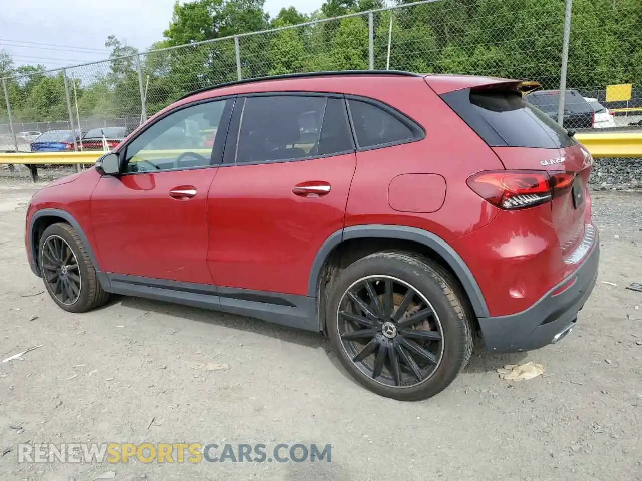 2 Photograph of a damaged car W1N4N4HBXMJ192181 MERCEDES-BENZ GLA-CLASS 2021