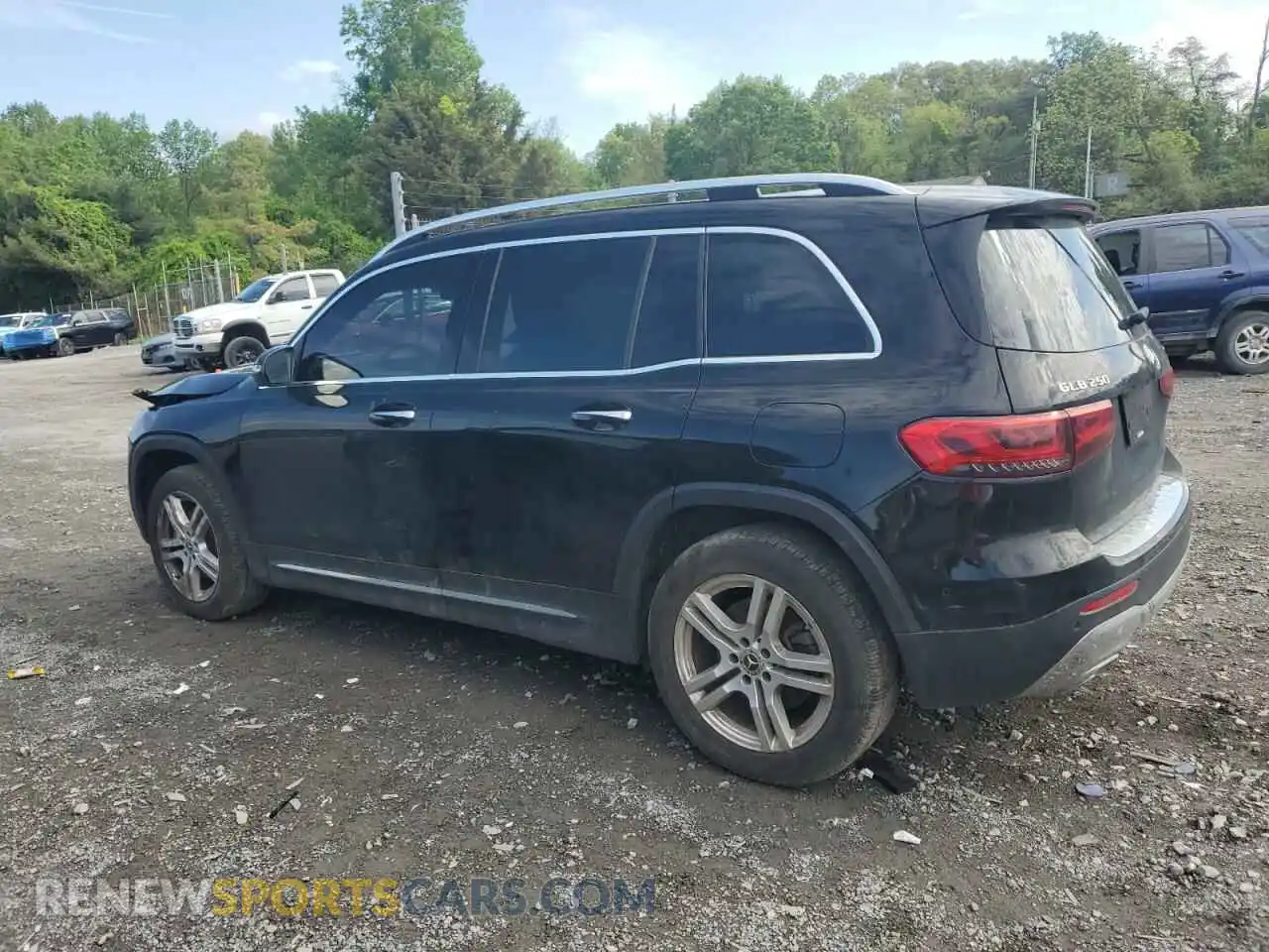 2 Photograph of a damaged car W1N4M4HB2LW016357 MERCEDES-BENZ GLB-CLASS 2020