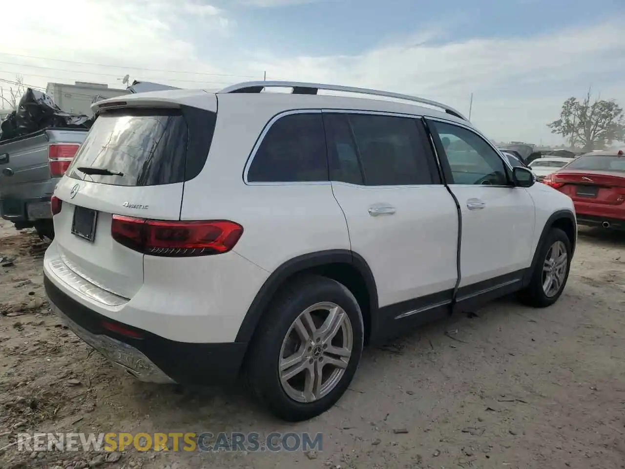 3 Фотография поврежденного автомобиля W1N4M4HB9LW019482 MERCEDES-BENZ GLB-CLASS 2020