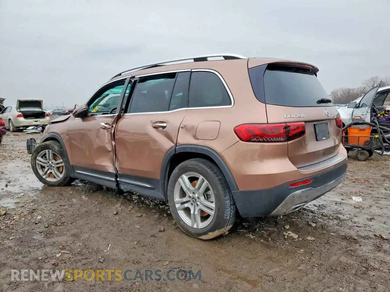 2 Photograph of a damaged car W1N4M4HB0MW148468 MERCEDES-BENZ GLB-CLASS 2021