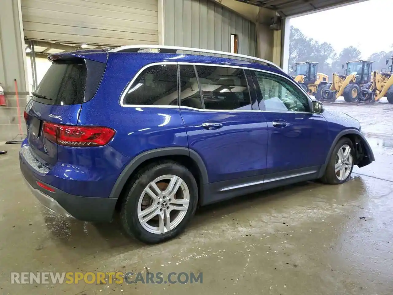 3 Photograph of a damaged car W1N4M4HB3MW066850 MERCEDES-BENZ GLB-CLASS 2021