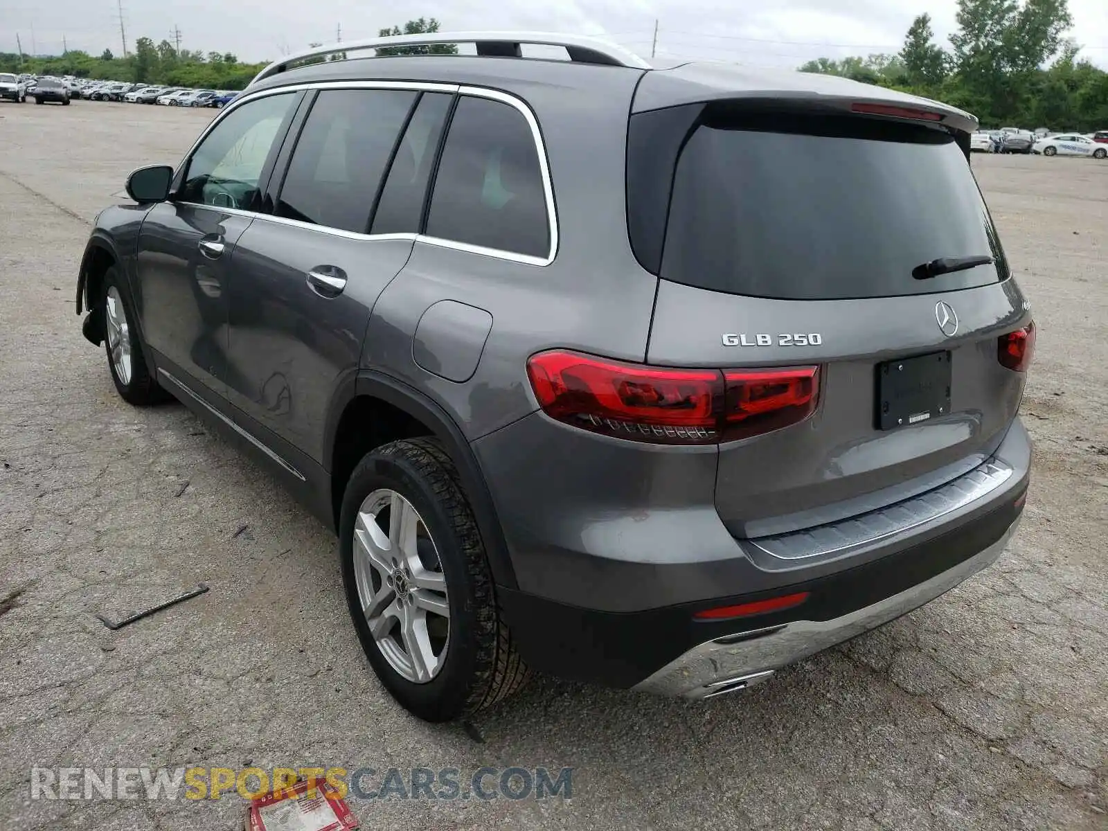 3 Photograph of a damaged car W1N4M4HB5MW080314 MERCEDES-BENZ GLB-CLASS 2021
