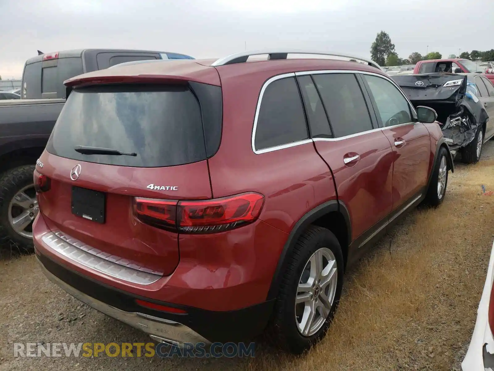 3 Photograph of a damaged car W1N4M4HB5MW126644 MERCEDES-BENZ GLB-CLASS 2021