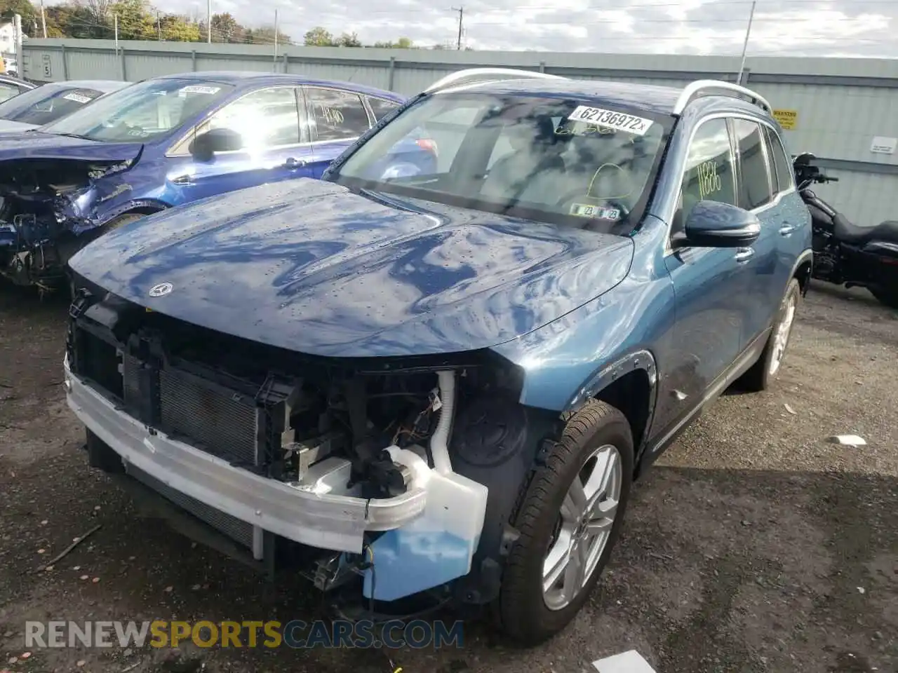 2 Photograph of a damaged car W1N4M4HB8MW111085 MERCEDES-BENZ GLB-CLASS 2021