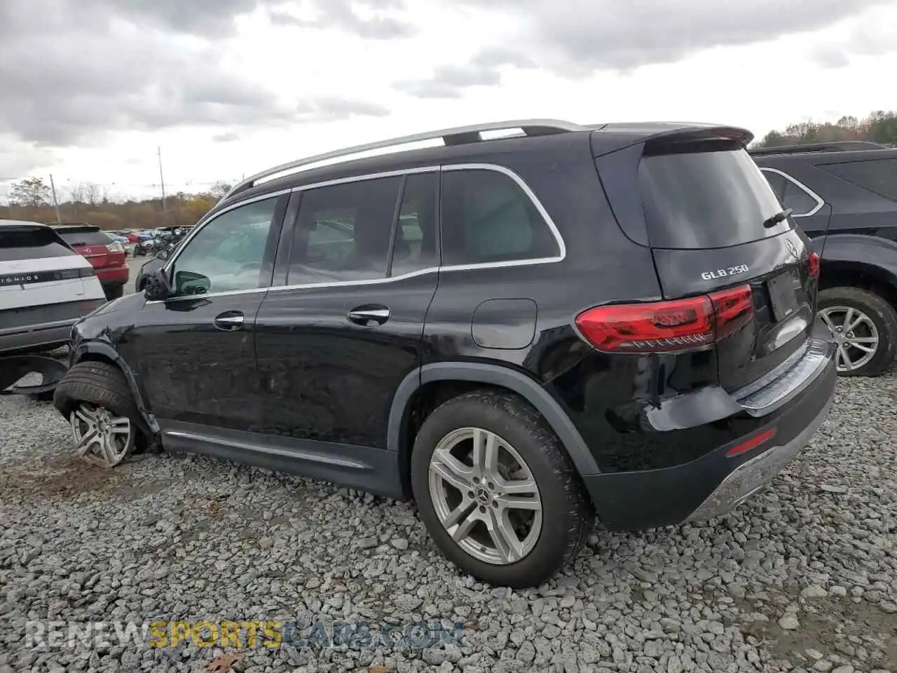 2 fotografías del automóvil dañado W1N4M4HB9MW103559 MERCEDES-BENZ GLB-CLASS 2021