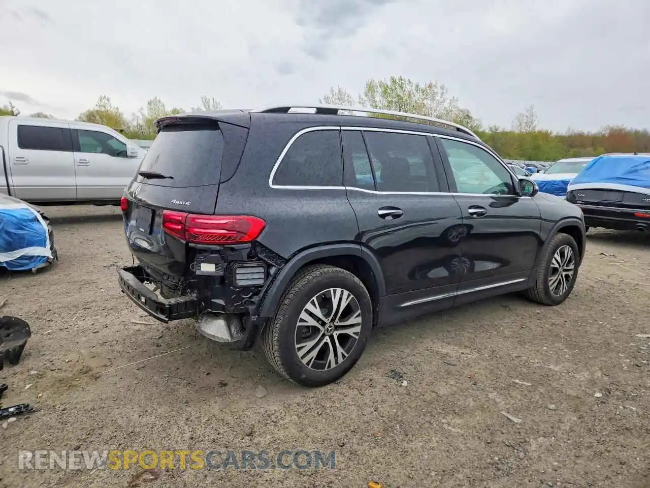 3 Photograph of a damaged car W1N4M4HB2SW422265 MERCEDES-BENZ GLB-CLASS 2025