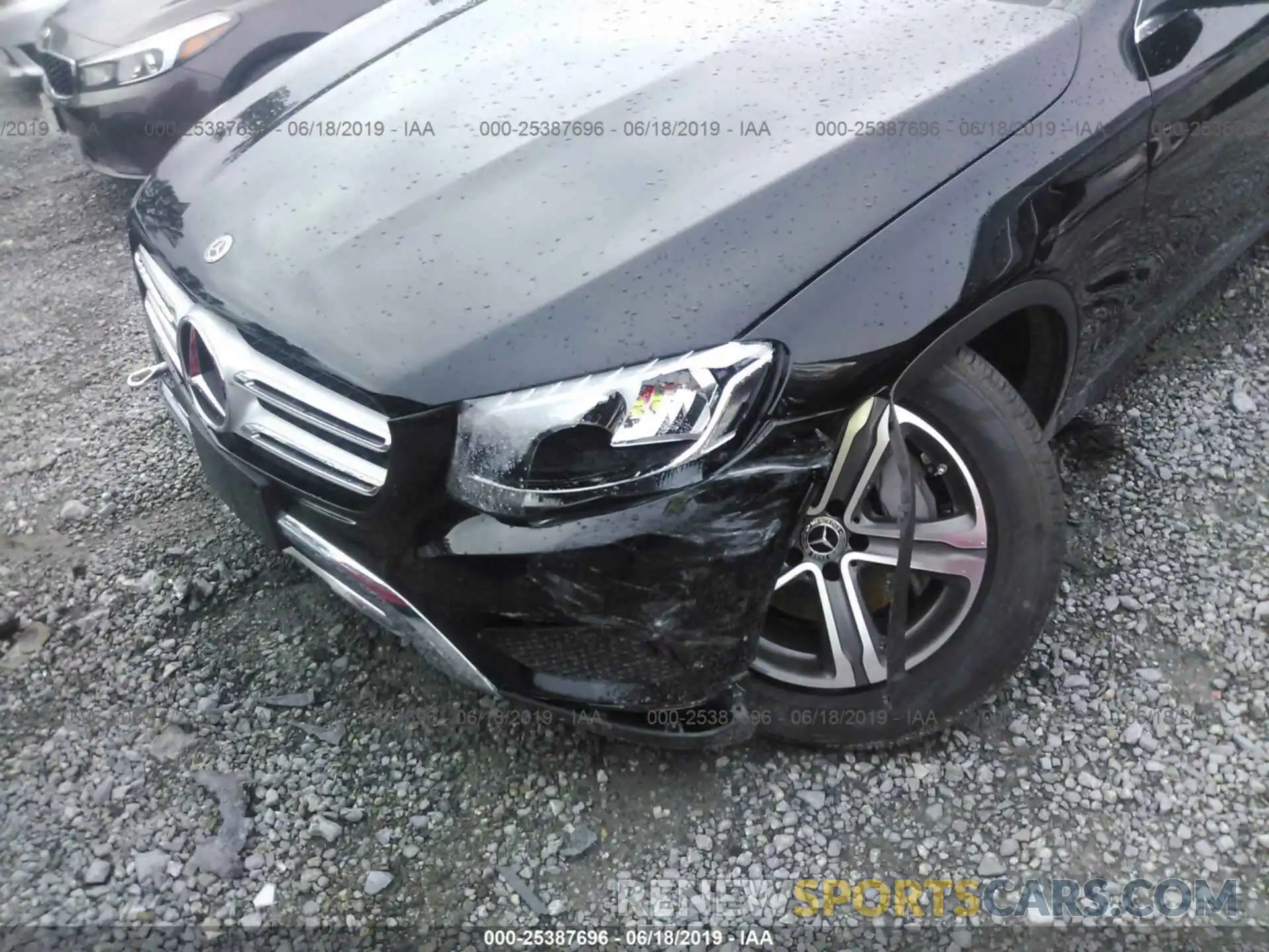 6 Photograph of a damaged car WDC0G4JB2KV138688 MERCEDES-BENZ GLC 2019