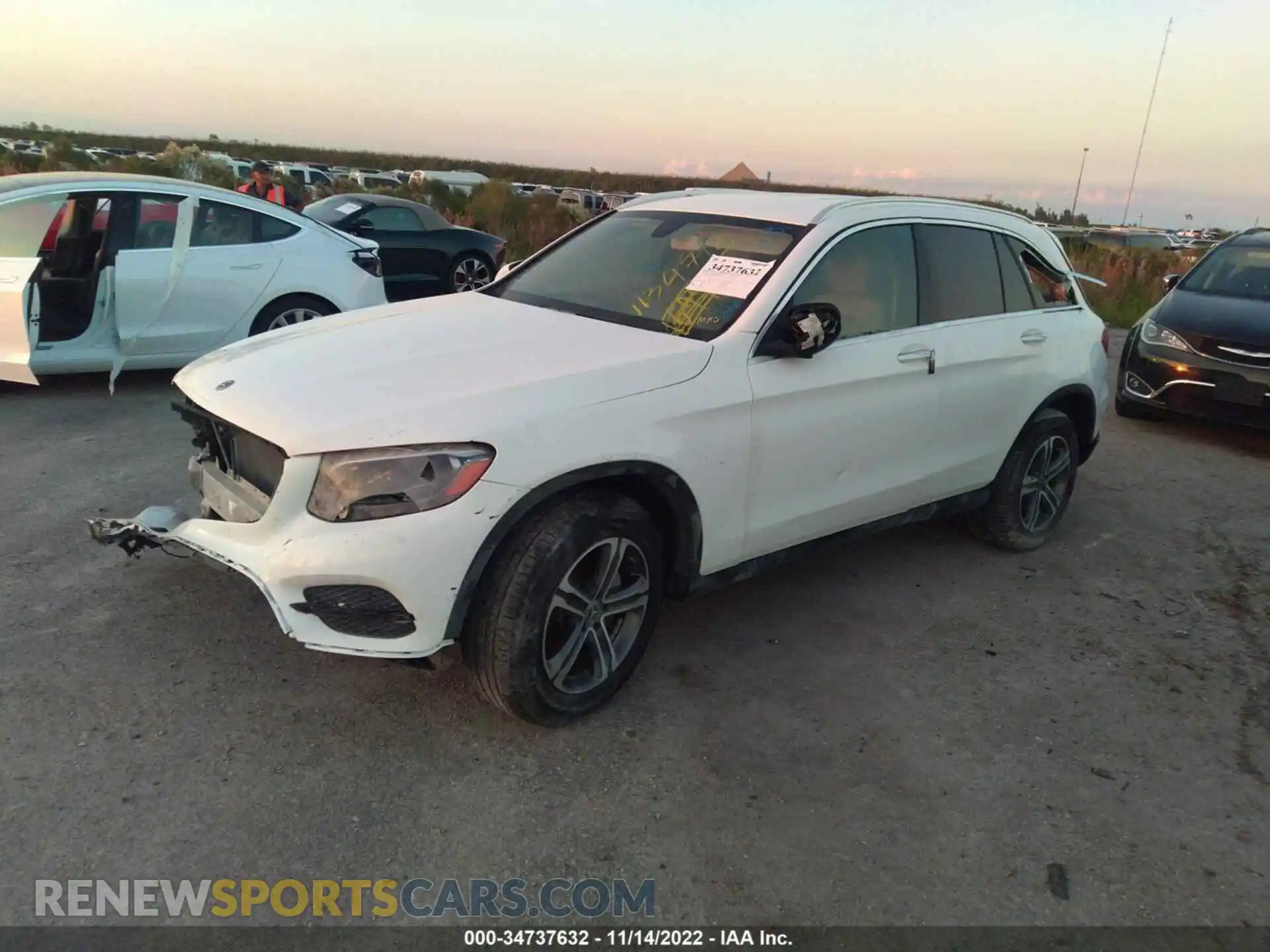 2 Фотография поврежденного автомобиля WDC0G4JB3KV134715 MERCEDES-BENZ GLC 2019
