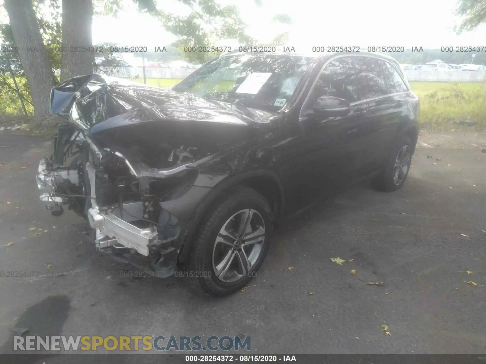 2 Photograph of a damaged car WDC0G4KB1KF583397 MERCEDES-BENZ GLC 2019