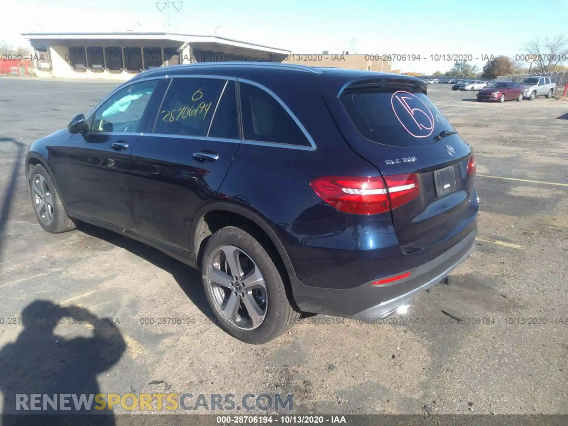3 Photograph of a damaged car WDC0G4KB2KF559237 MERCEDES-BENZ GLC 2019