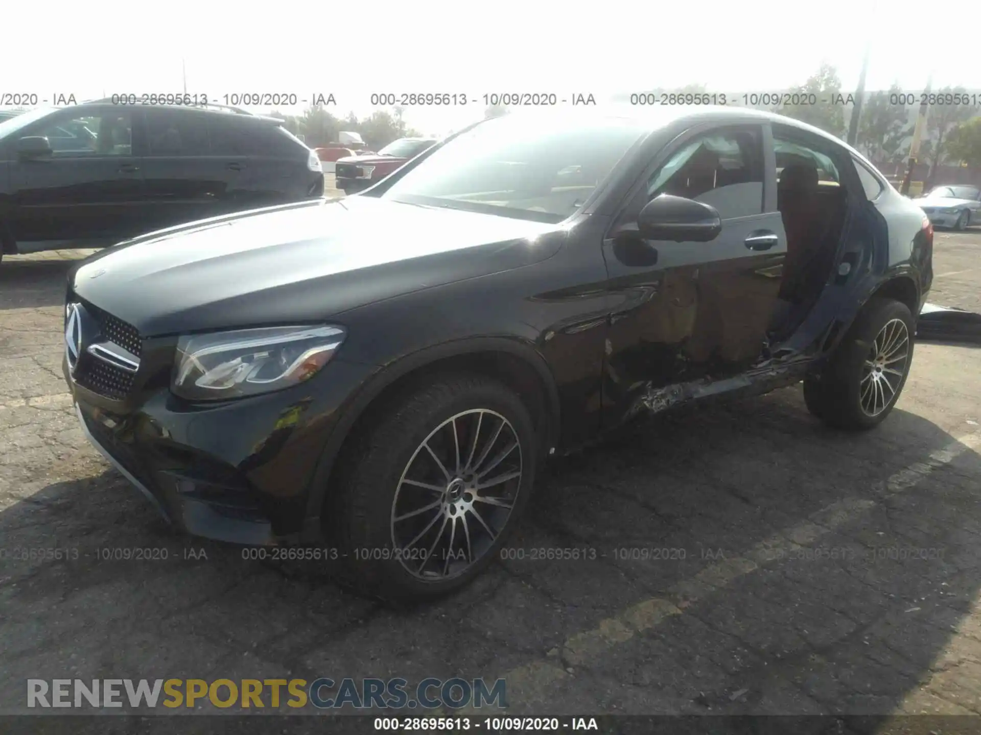 2 Photograph of a damaged car WDC0J4KB2KF582003 MERCEDES-BENZ GLC 2019