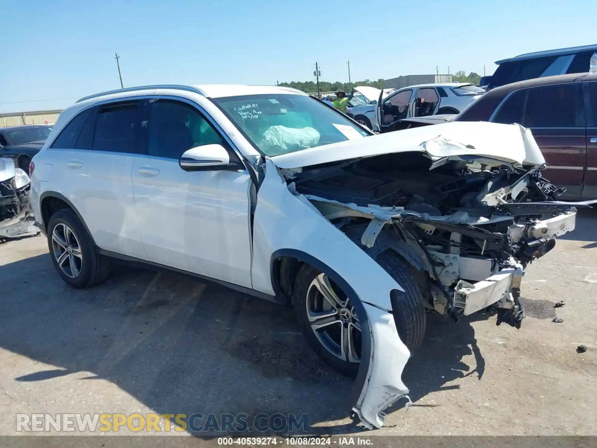 1 Photograph of a damaged car WDC0G8DB3LF714562 MERCEDES-BENZ GLC 2020