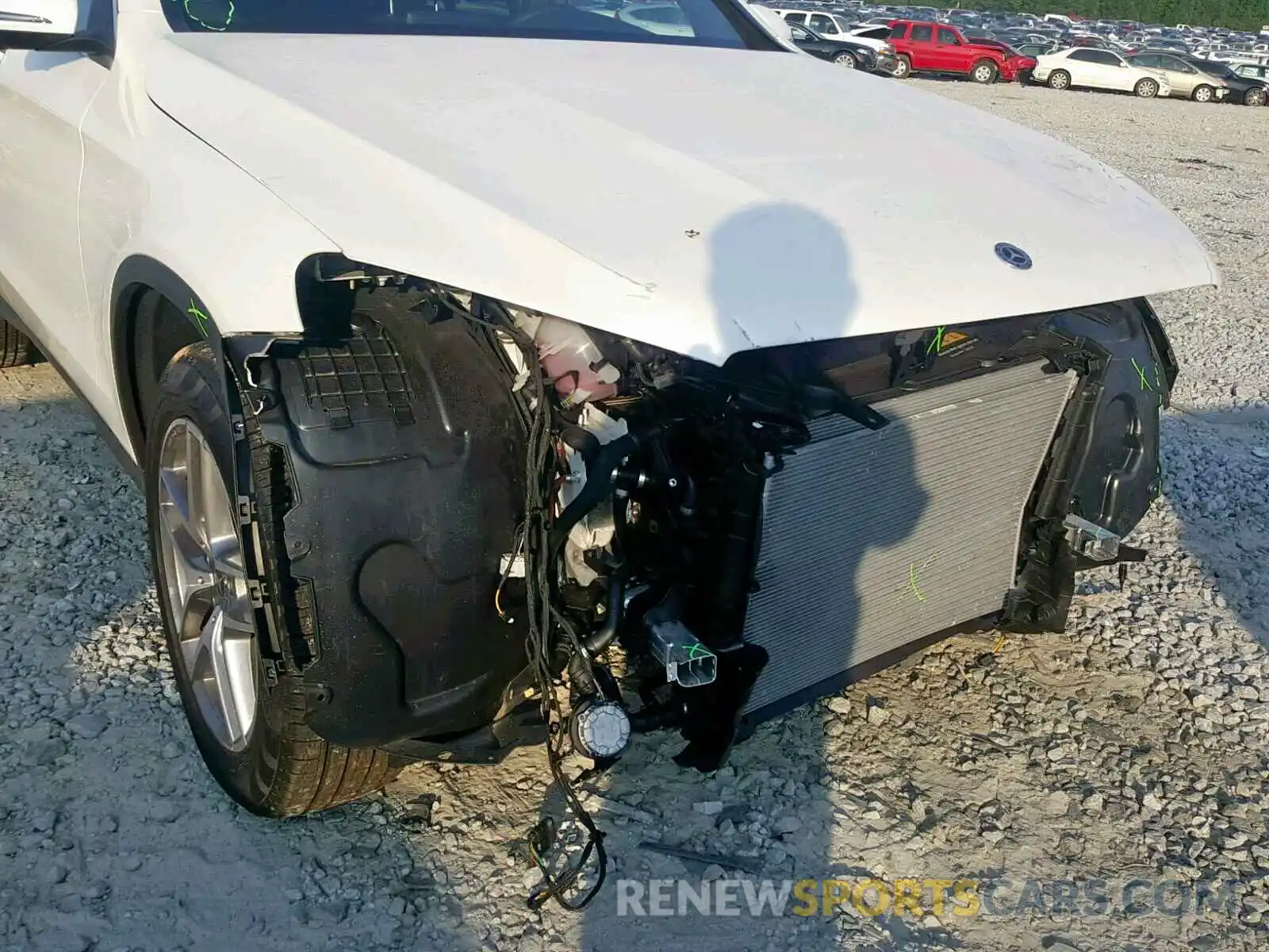9 Photograph of a damaged car WDC0G4JB3KV180299 MERCEDES-BENZ GLC 300 2019