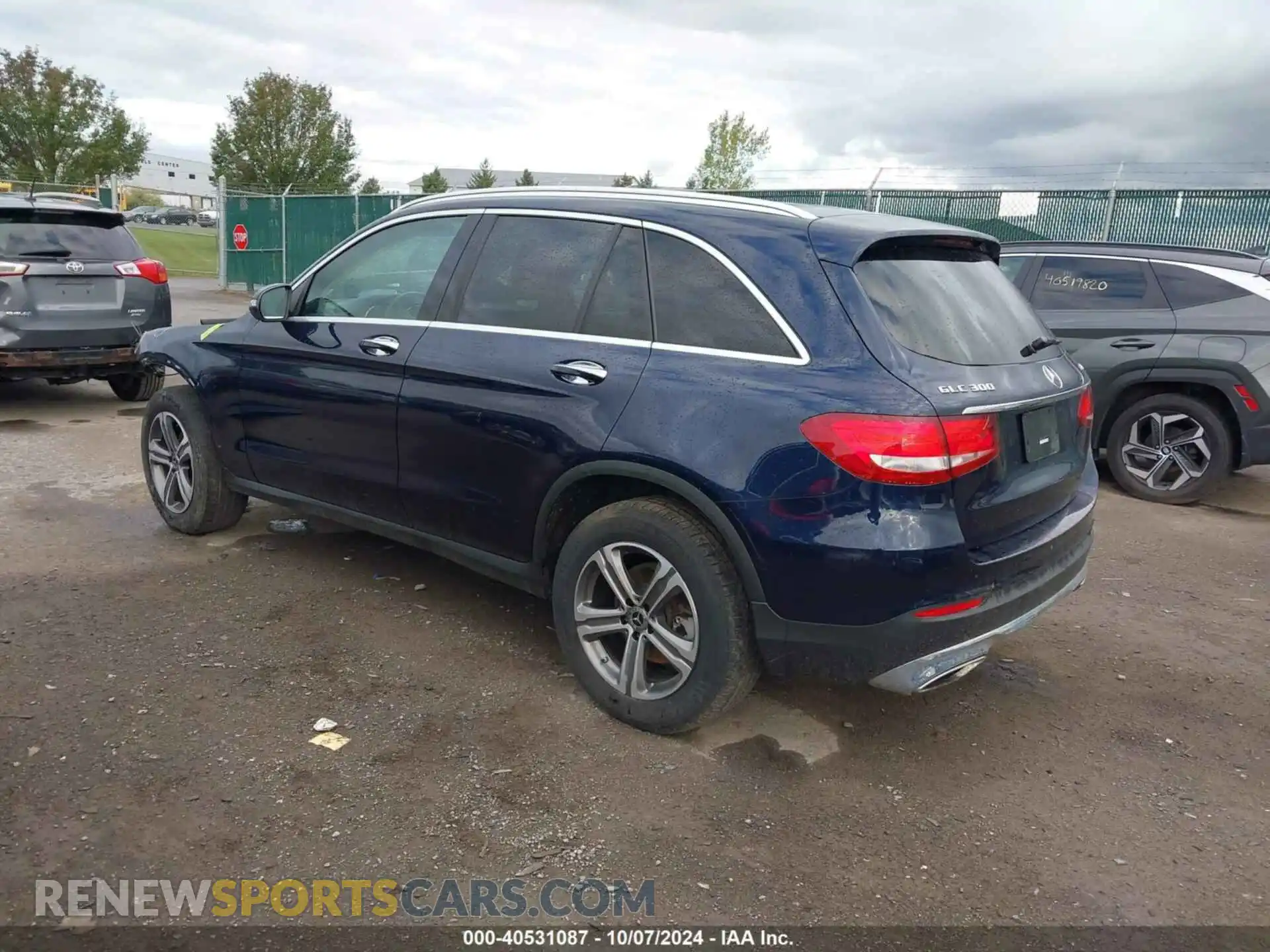 3 Фотография поврежденного автомобиля WDC0G4KBXKV129087 MERCEDES-BENZ GLC 300 2019