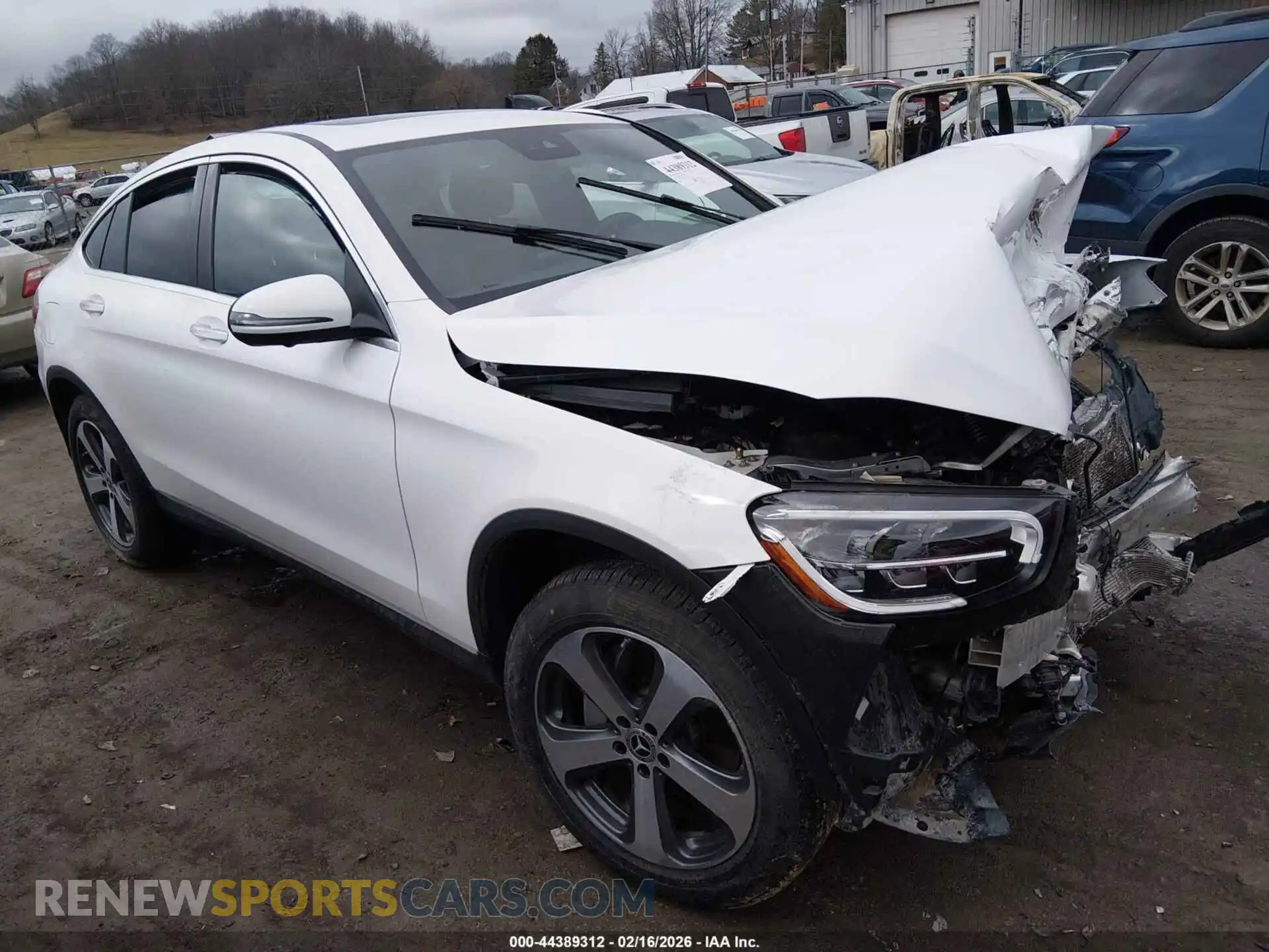 1 Photograph of a damaged car W1N0J8EB0PG164235 MERCEDES-BENZ GLC 300 2023
