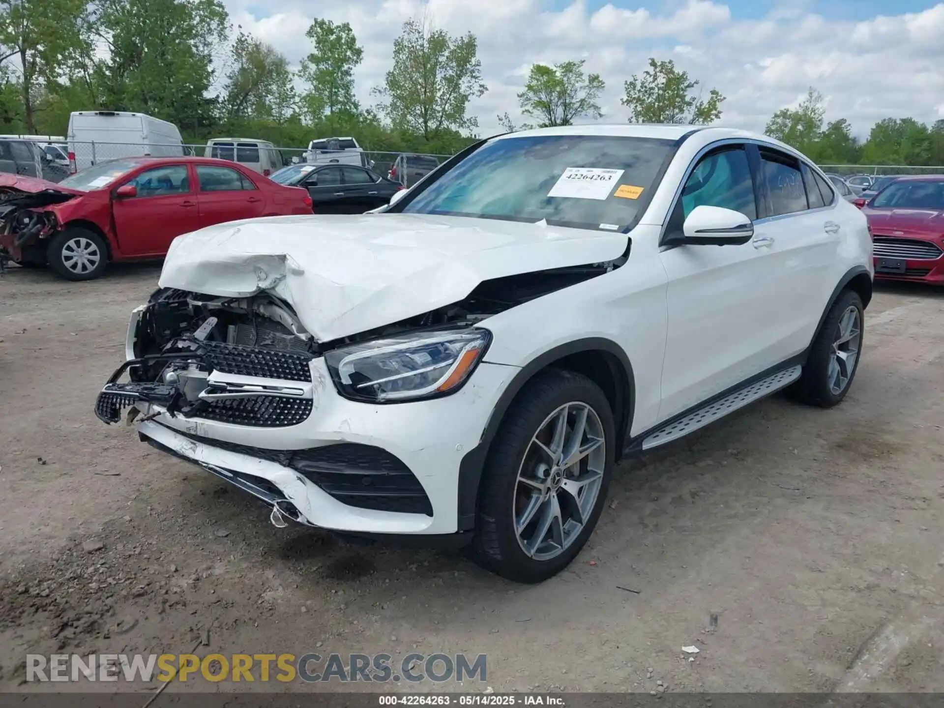 2 Photograph of a damaged car W1N0J8EB3PG125932 MERCEDES-BENZ GLC 300 2023