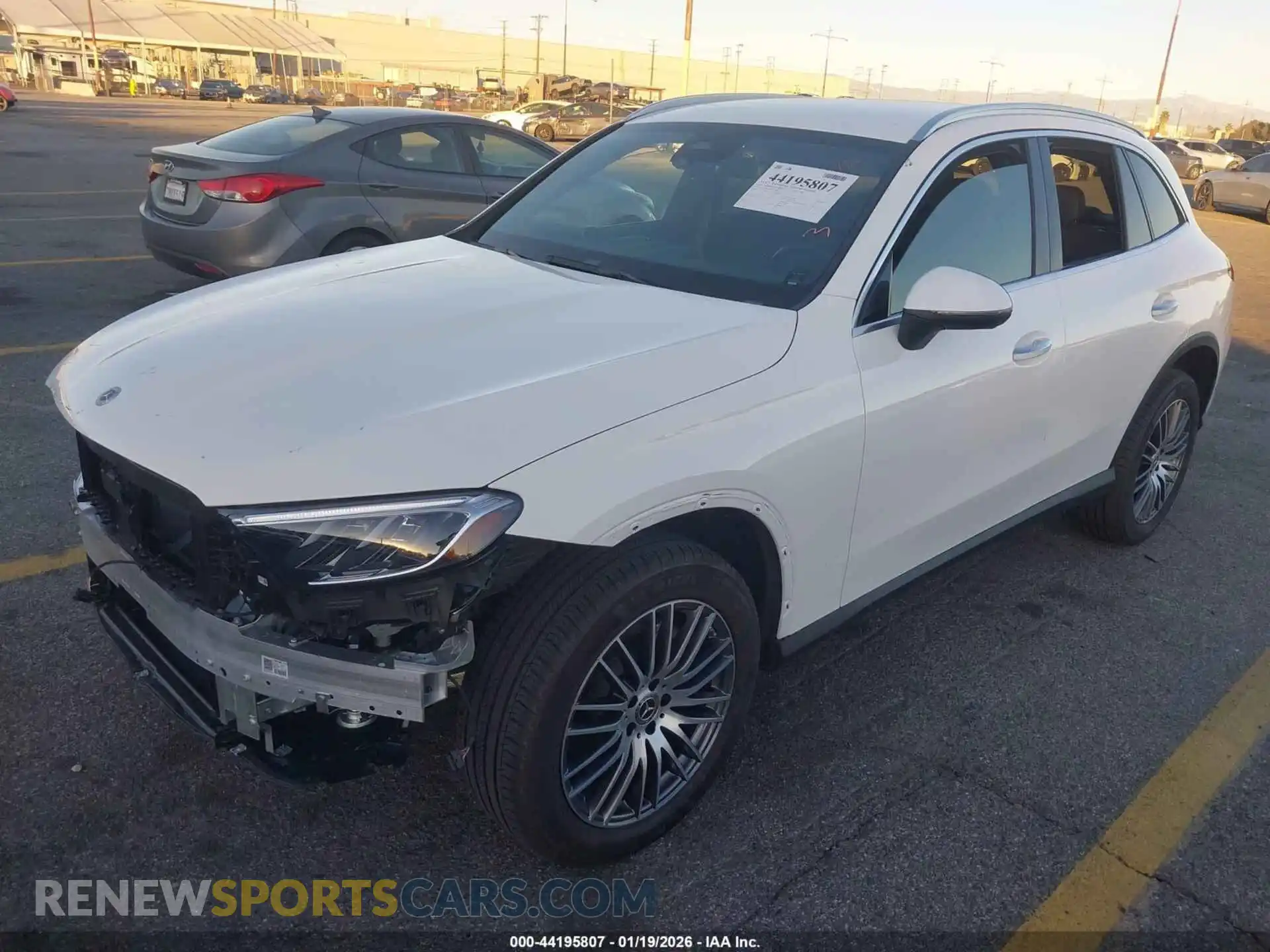 2 Photograph of a damaged car W1NKM4GB4PU020999 MERCEDES-BENZ GLC 300 2023