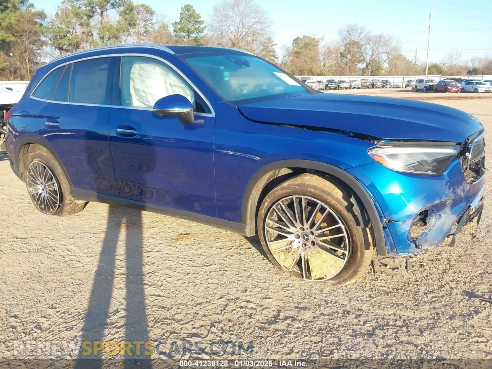 1 Photograph of a damaged car W1NKM4GB5PU026696 MERCEDES-BENZ GLC 300 2023