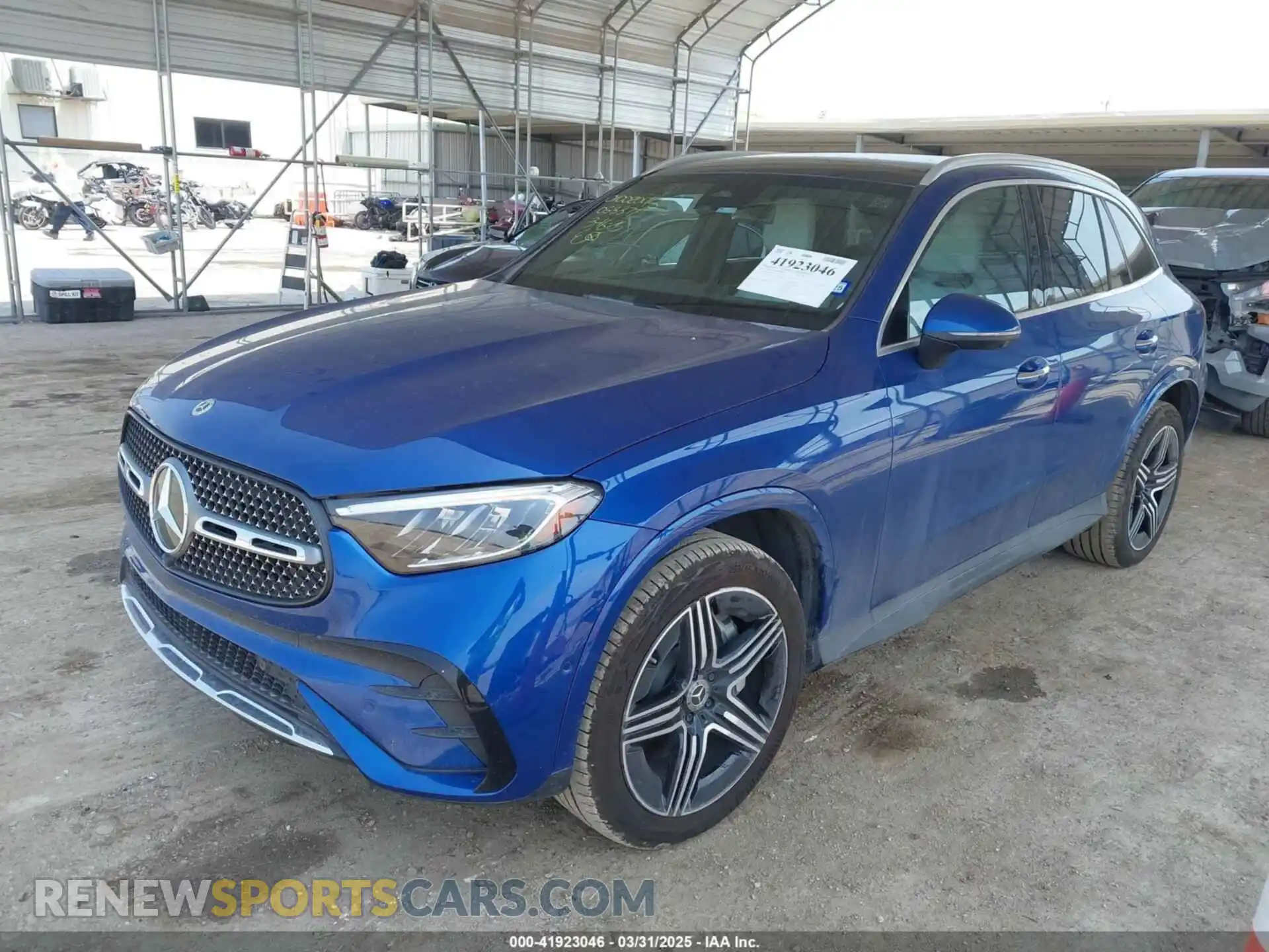 2 Photograph of a damaged car W1NKM4GB8PF053377 MERCEDES-BENZ GLC 300 2023