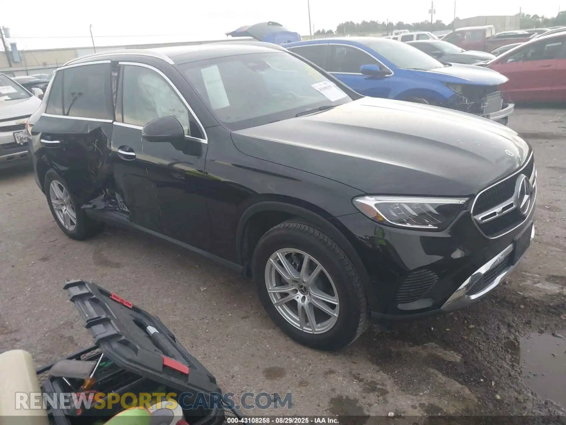 1 Photograph of a damaged car W1NKM4GB9PF023451 MERCEDES-BENZ GLC 300 2023