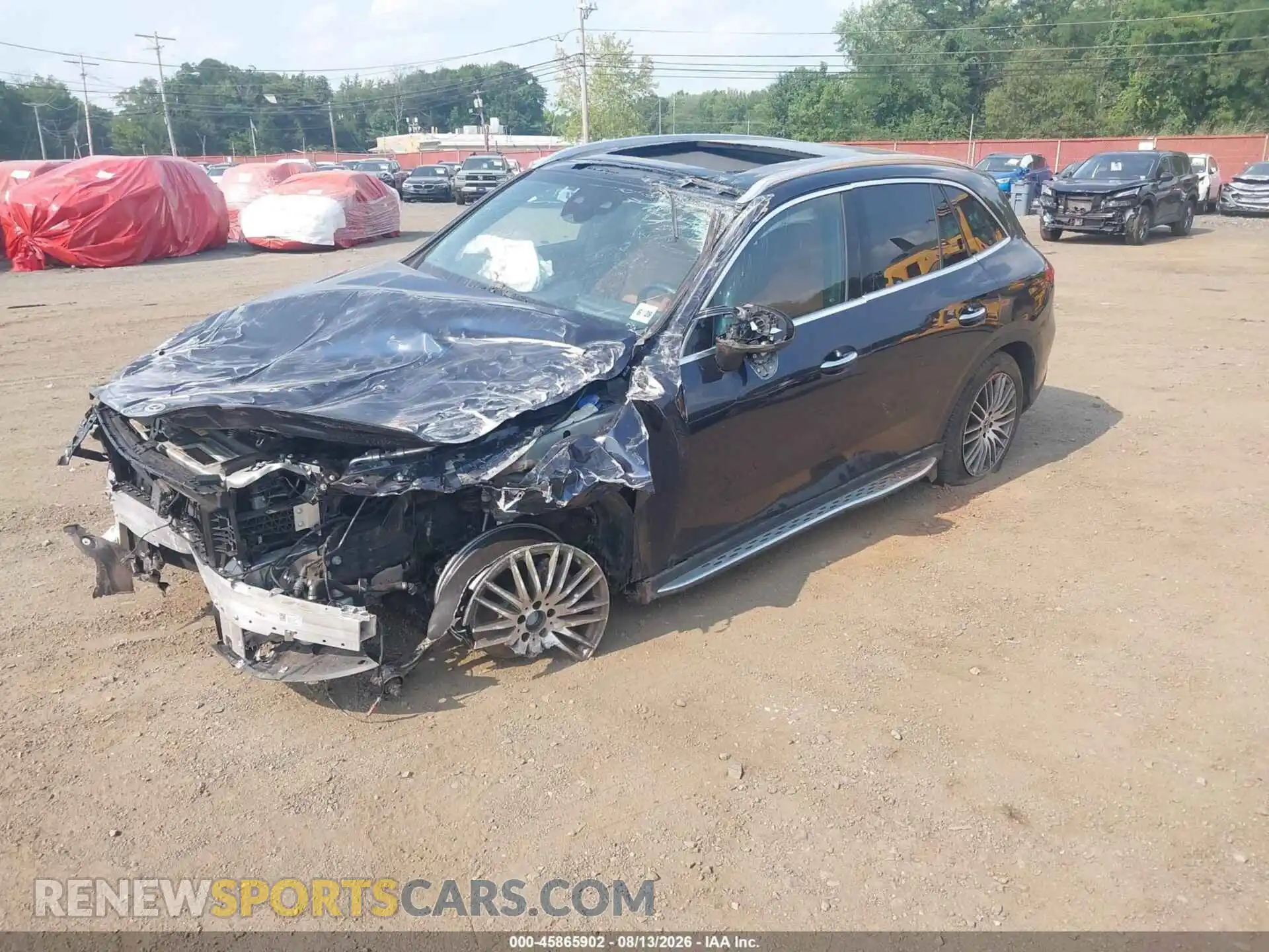 2 Photograph of a damaged car W1NKM4HB1PF028044 MERCEDES-BENZ GLC 300 2023