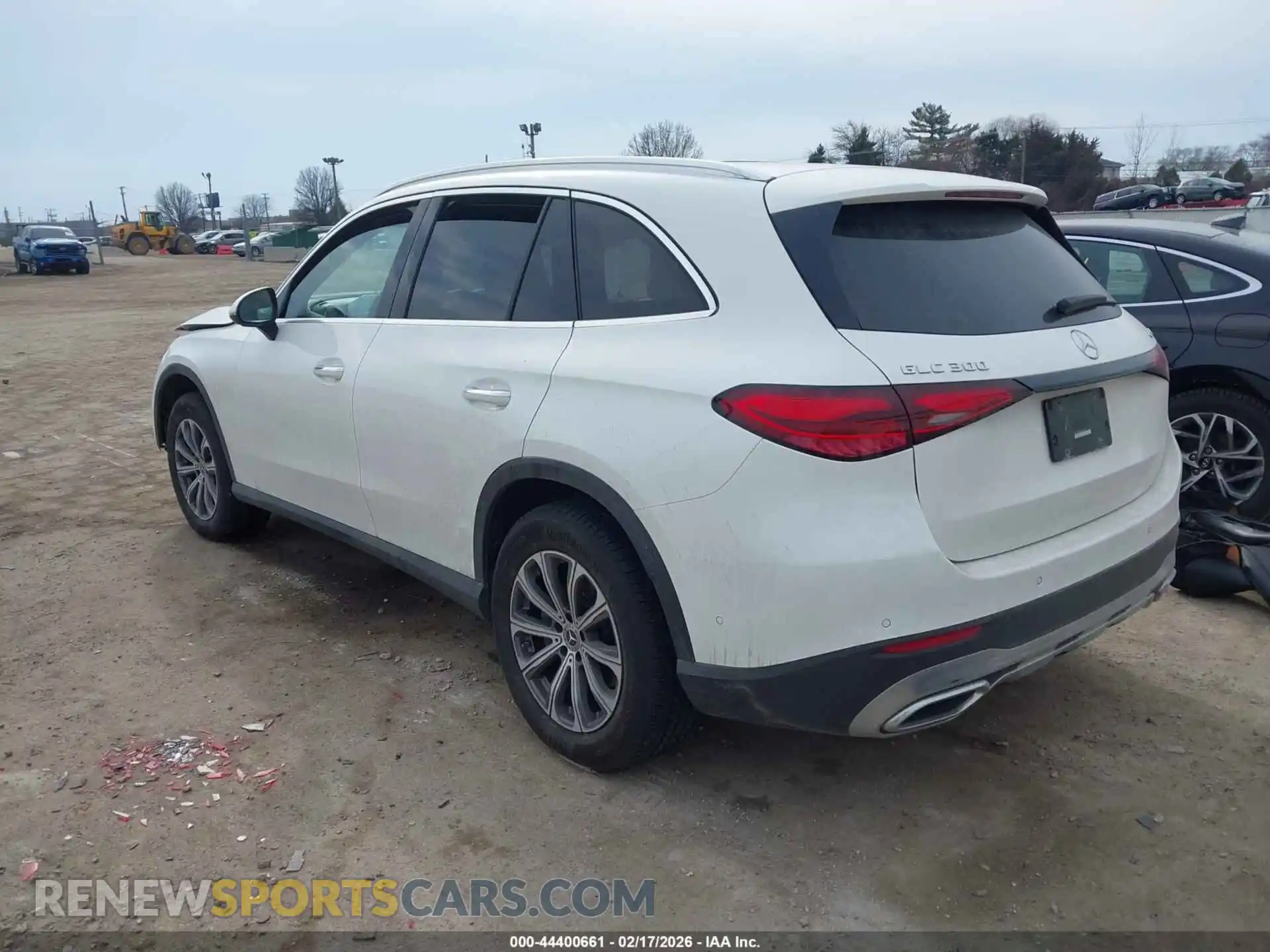 3 Photograph of a damaged car W1NKM4HB1PF061710 MERCEDES-BENZ GLC 300 2023