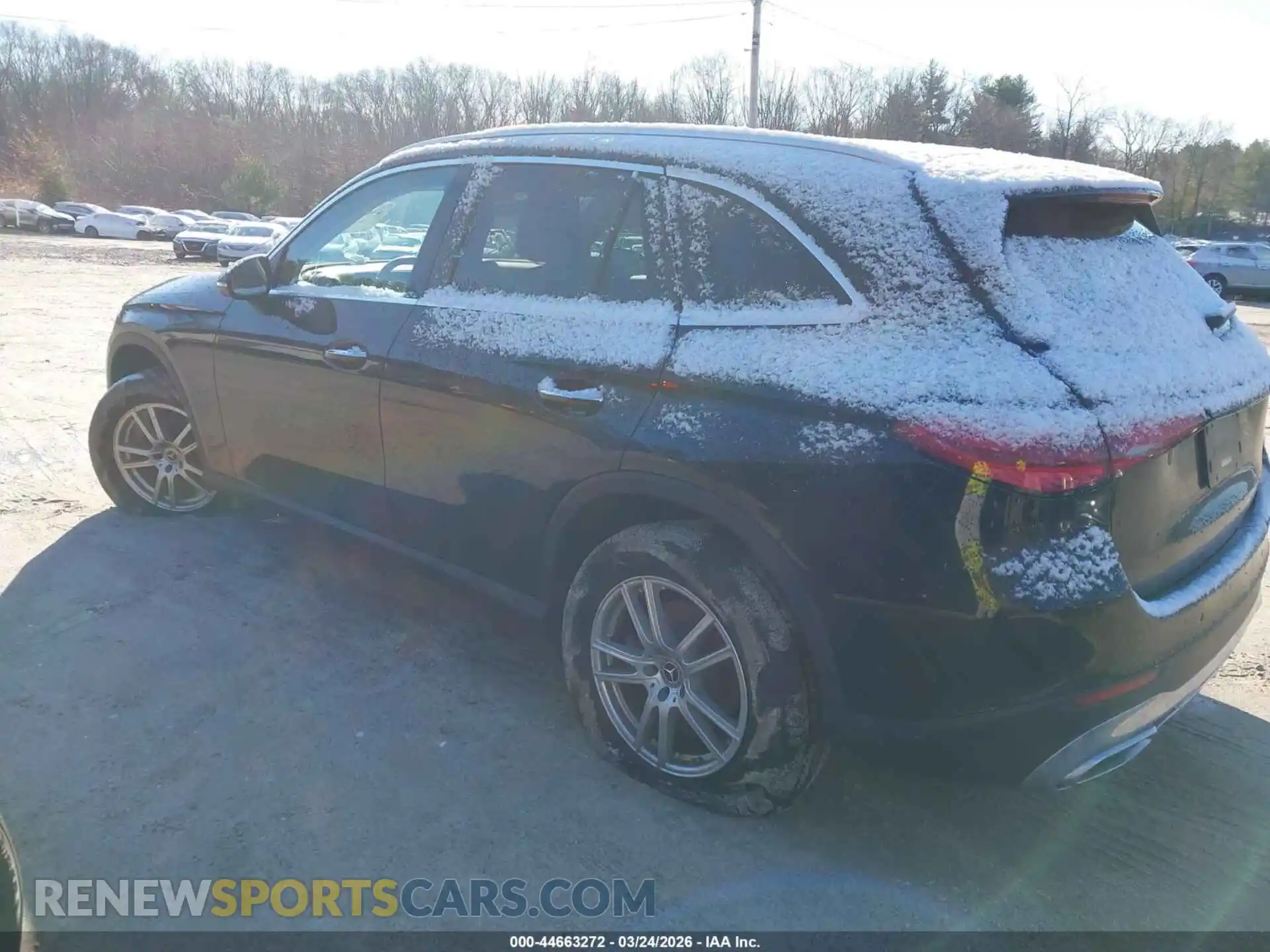 3 Photograph of a damaged car W1NKM4HB1PU018058 MERCEDES-BENZ GLC 300 2023