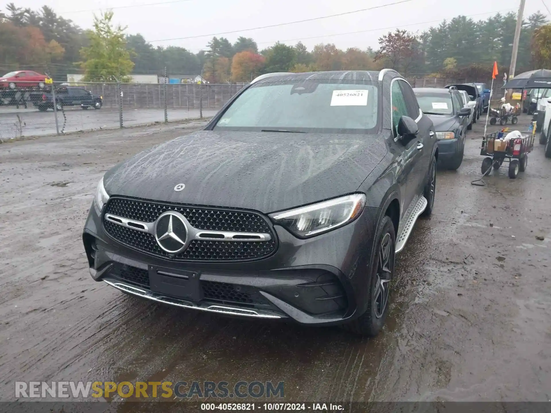 2 Photograph of a damaged car W1NKM4HB2PU021597 MERCEDES-BENZ GLC 300 2023