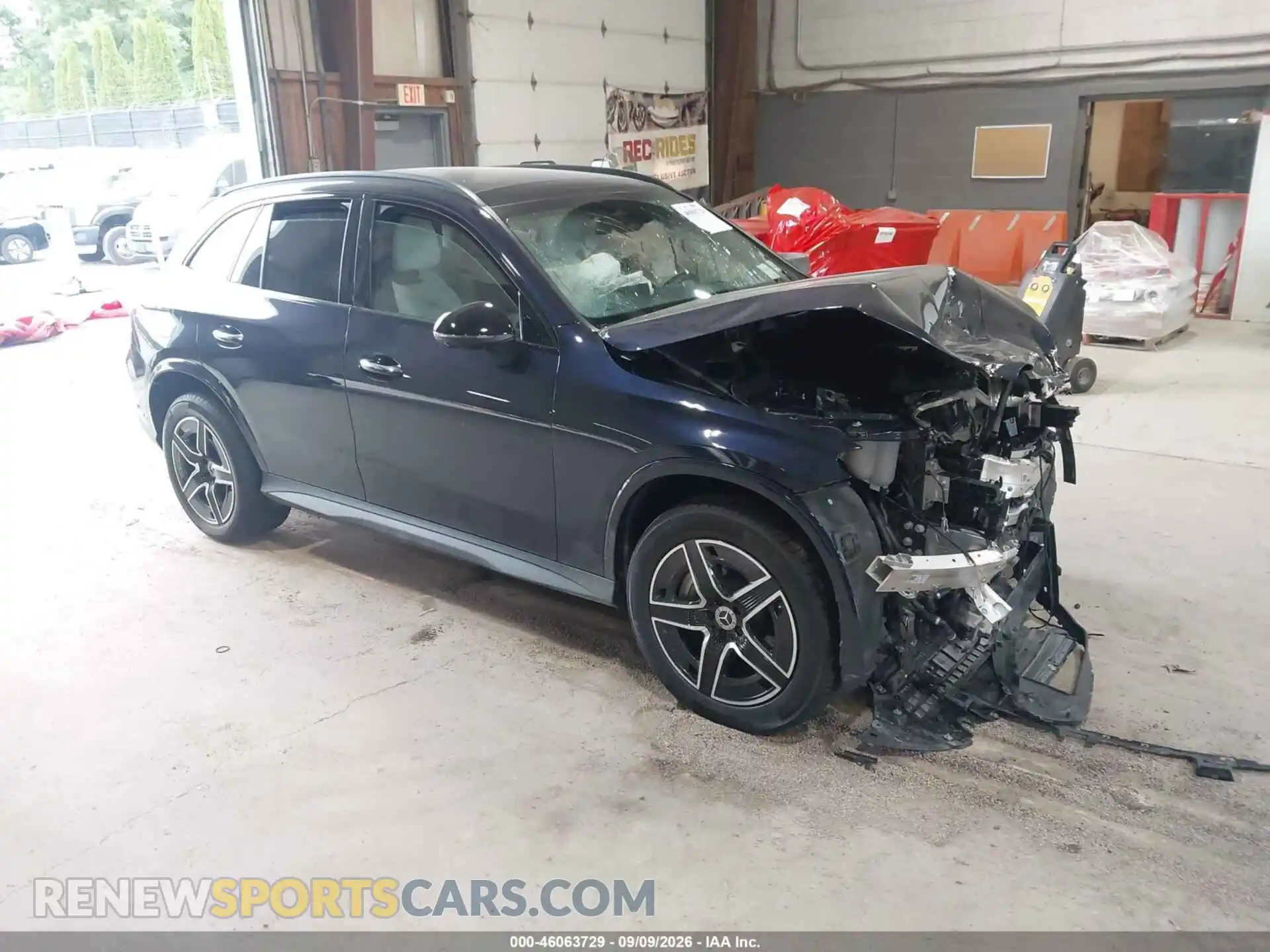 1 Photograph of a damaged car W1NKM4HB2PU025195 MERCEDES-BENZ GLC 300 2023