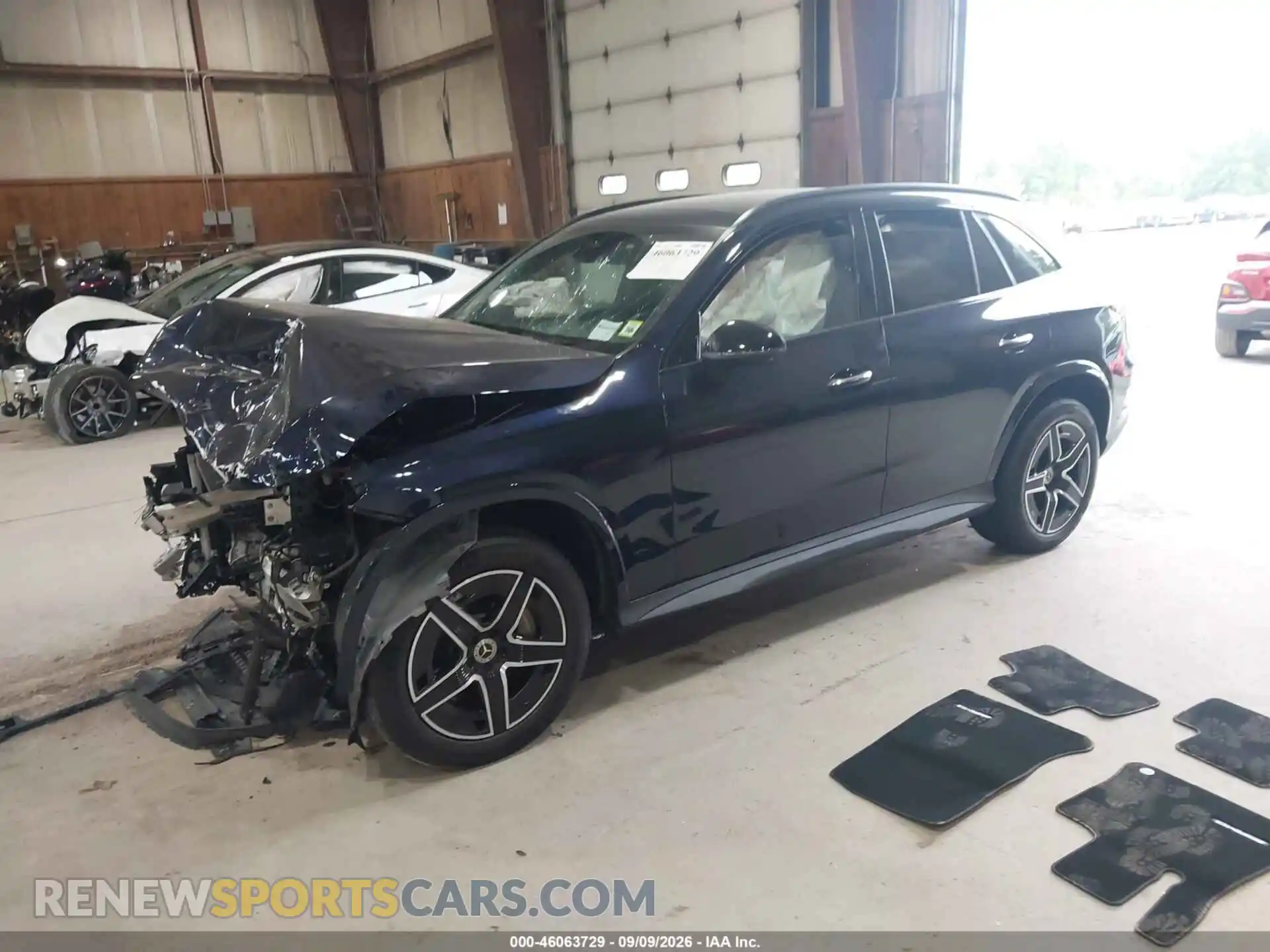 2 Photograph of a damaged car W1NKM4HB2PU025195 MERCEDES-BENZ GLC 300 2023