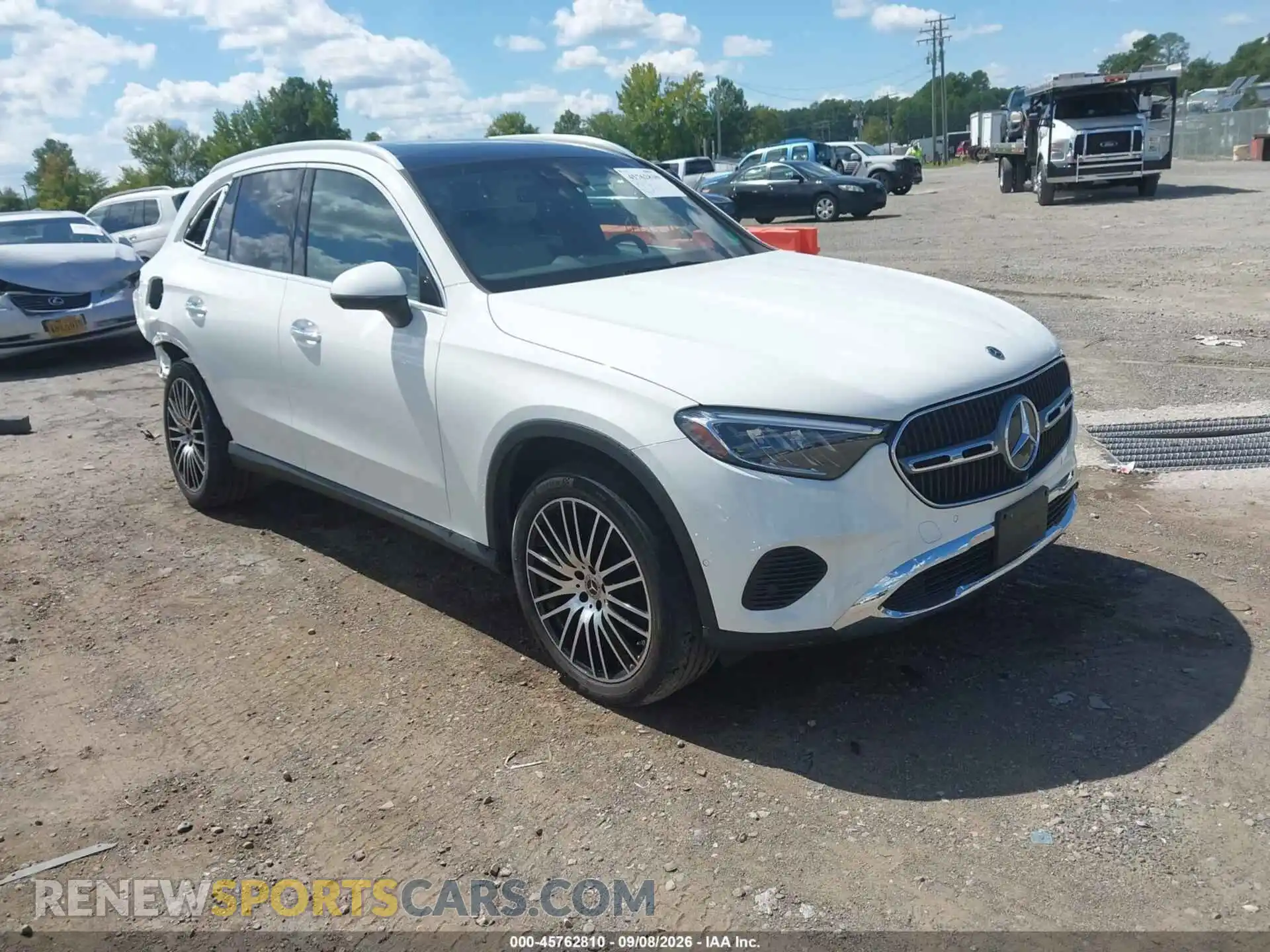 1 Photograph of a damaged car W1NKM4HB4PU026347 MERCEDES-BENZ GLC 300 2023