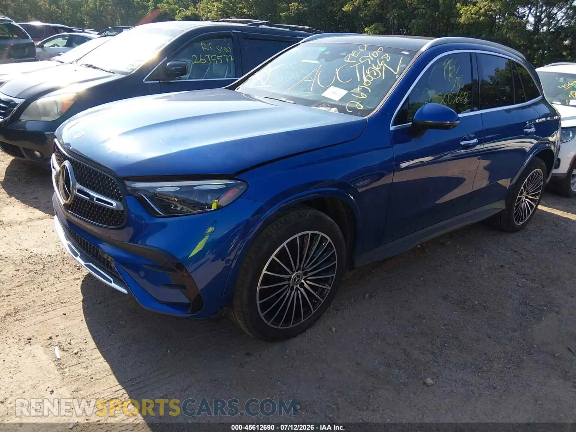 2 Photograph of a damaged car W1NKM4HB7PF058102 MERCEDES-BENZ GLC 300 2023