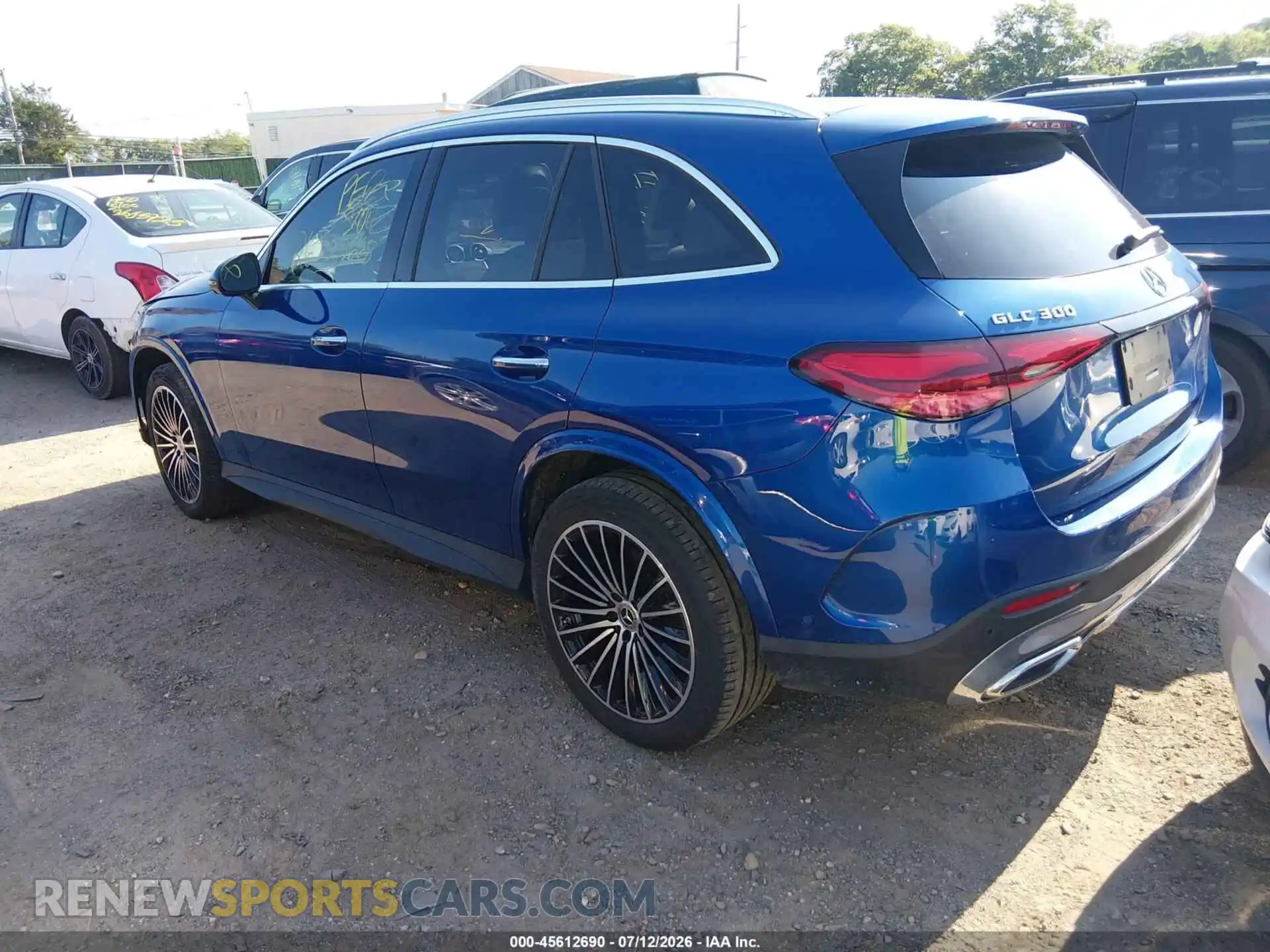 3 Photograph of a damaged car W1NKM4HB7PF058102 MERCEDES-BENZ GLC 300 2023