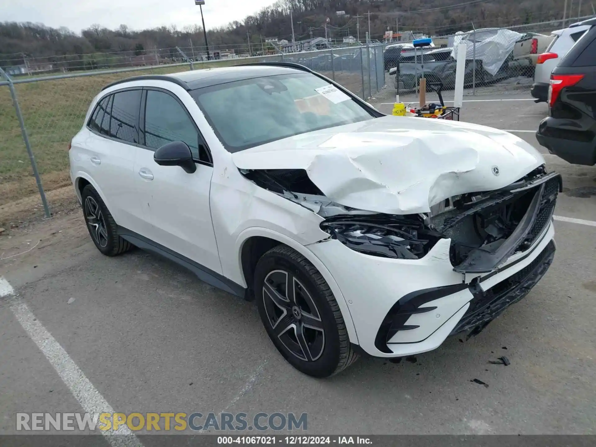 1 Photograph of a damaged car W1NKM4HB8PF060067 MERCEDES-BENZ GLC 300 2023