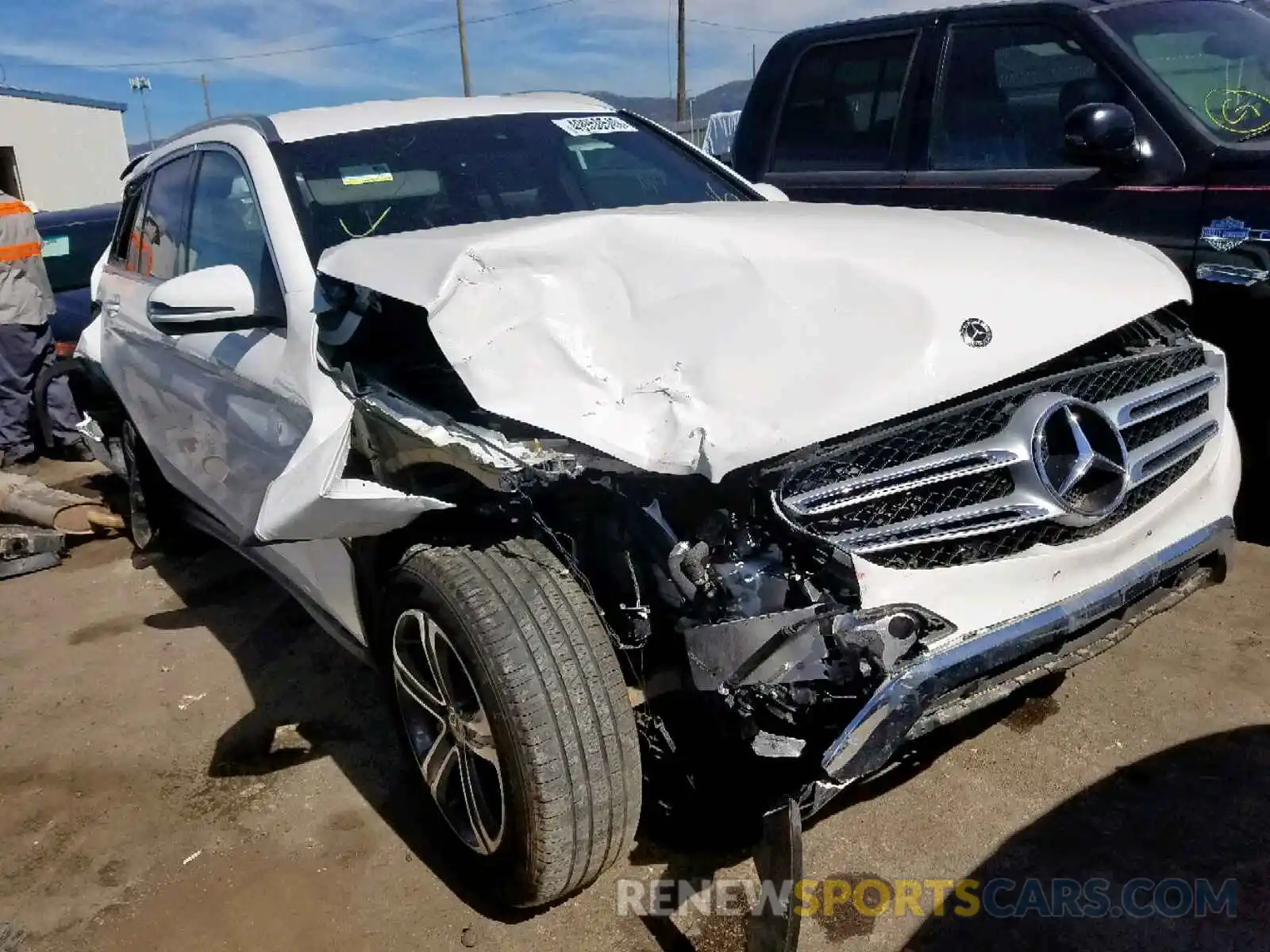 1 Photograph of a damaged car WDC0G4KB0KV153267 MERCEDES-BENZ GLC 300 4M 2019