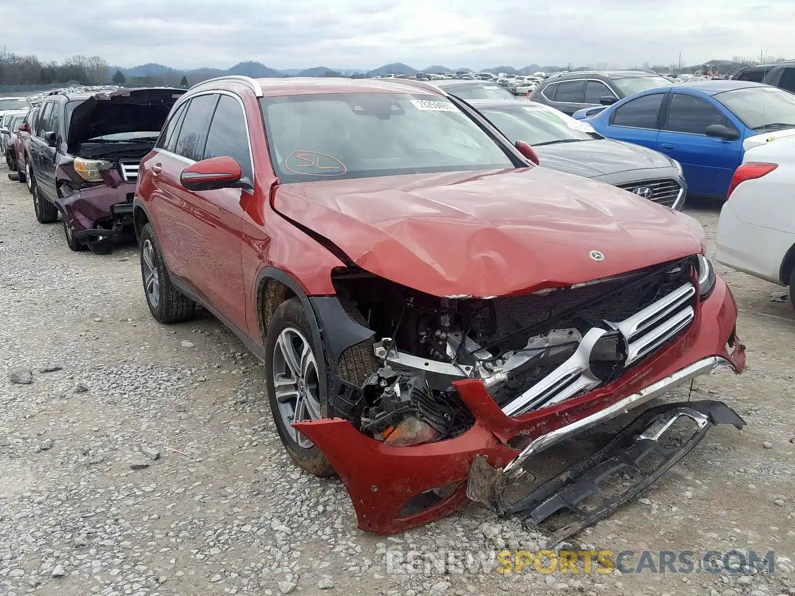 1 Фотография поврежденного автомобиля WDC0G4KB5KV120409 MERCEDES-BENZ GLC 300 4M 2019