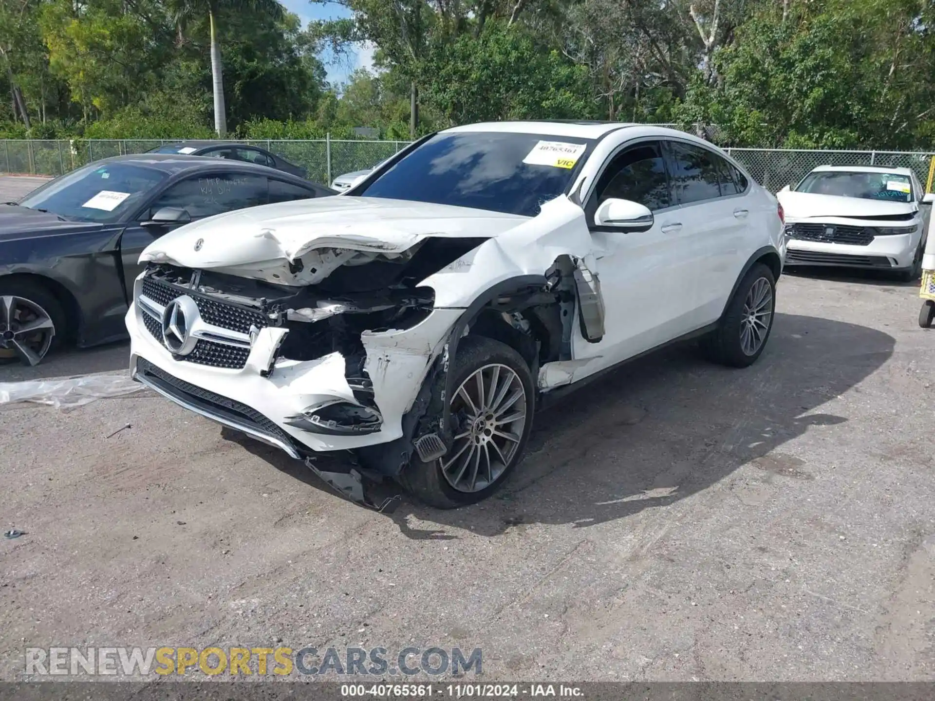2 fotografías del automóvil dañado WDC0J4KB1KF568111 MERCEDES-BENZ GLC 300 COUPE 2019