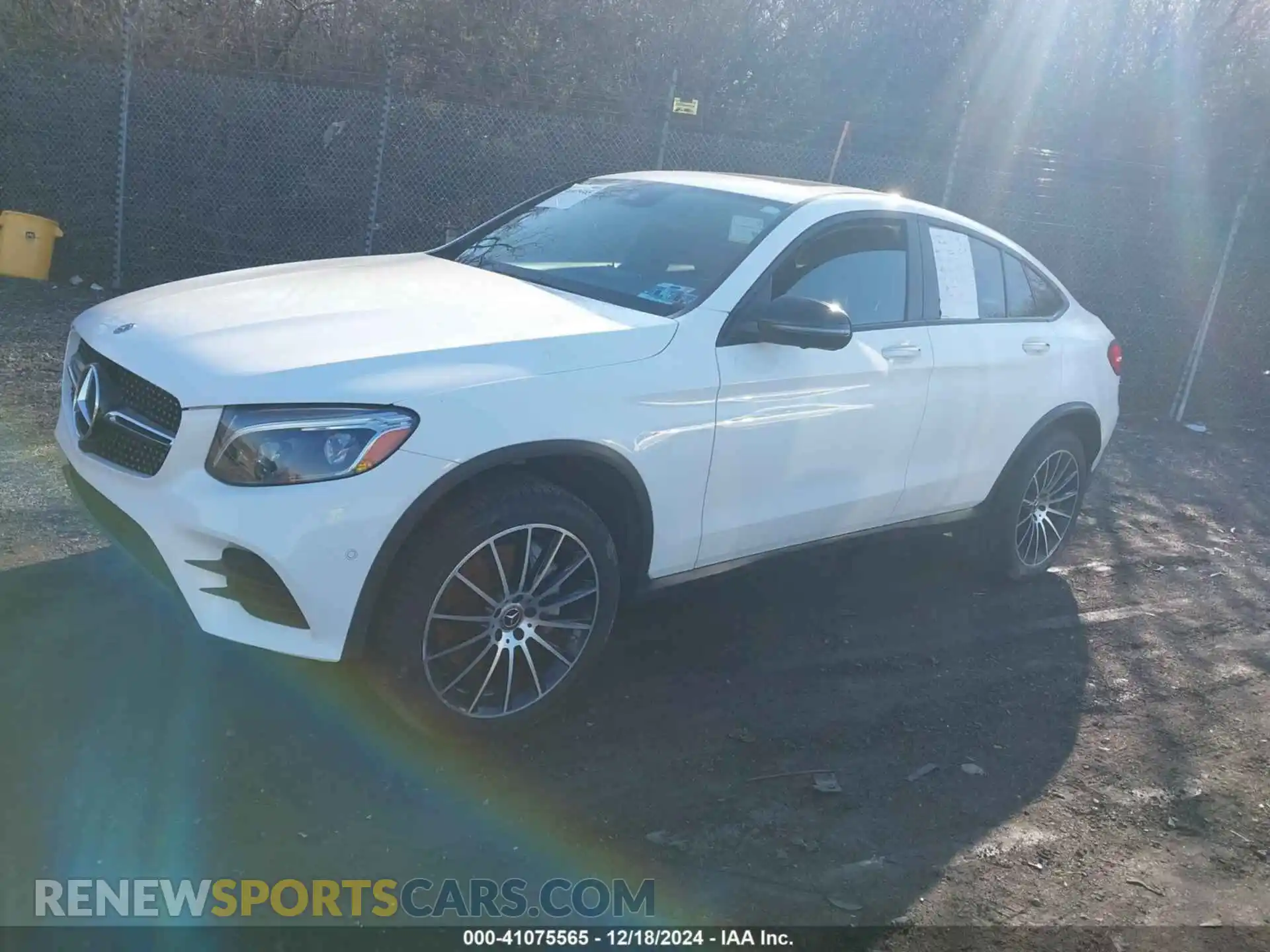 2 fotografías del automóvil dañado WDC0J4KB6KF639626 MERCEDES-BENZ GLC 300 COUPE 2019