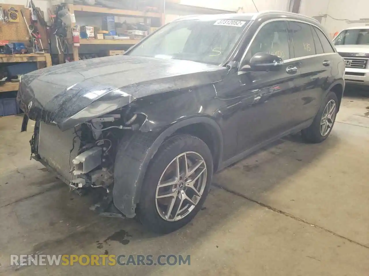 2 Photograph of a damaged car WDC0G4KB5JV102281 MERCEDES-BENZ GLC-CLASS 2018