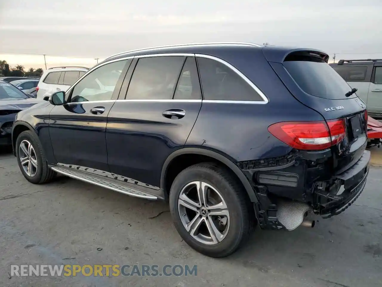 2 Photograph of a damaged car WDC0G4JB5KF603586 MERCEDES-BENZ GLC-CLASS 2019
