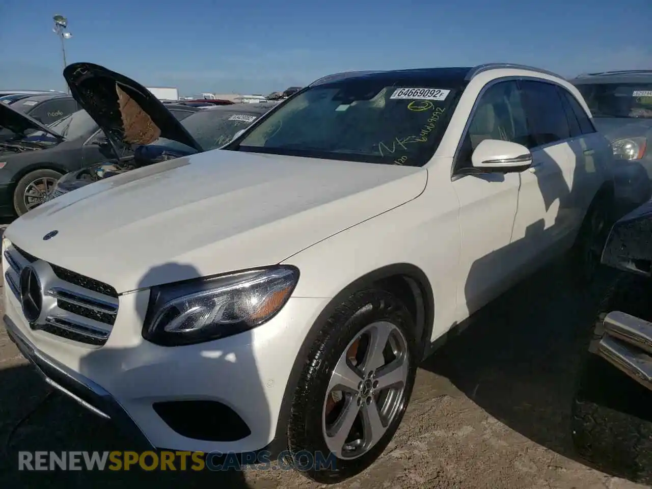 2 fotografías del automóvil dañado WDC0G4JB5KV154433 MERCEDES-BENZ GLC-CLASS 2019