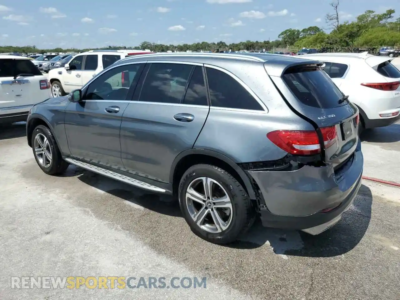 2 Photograph of a damaged car WDC0G4JB6KF667801 MERCEDES-BENZ GLC-CLASS 2019