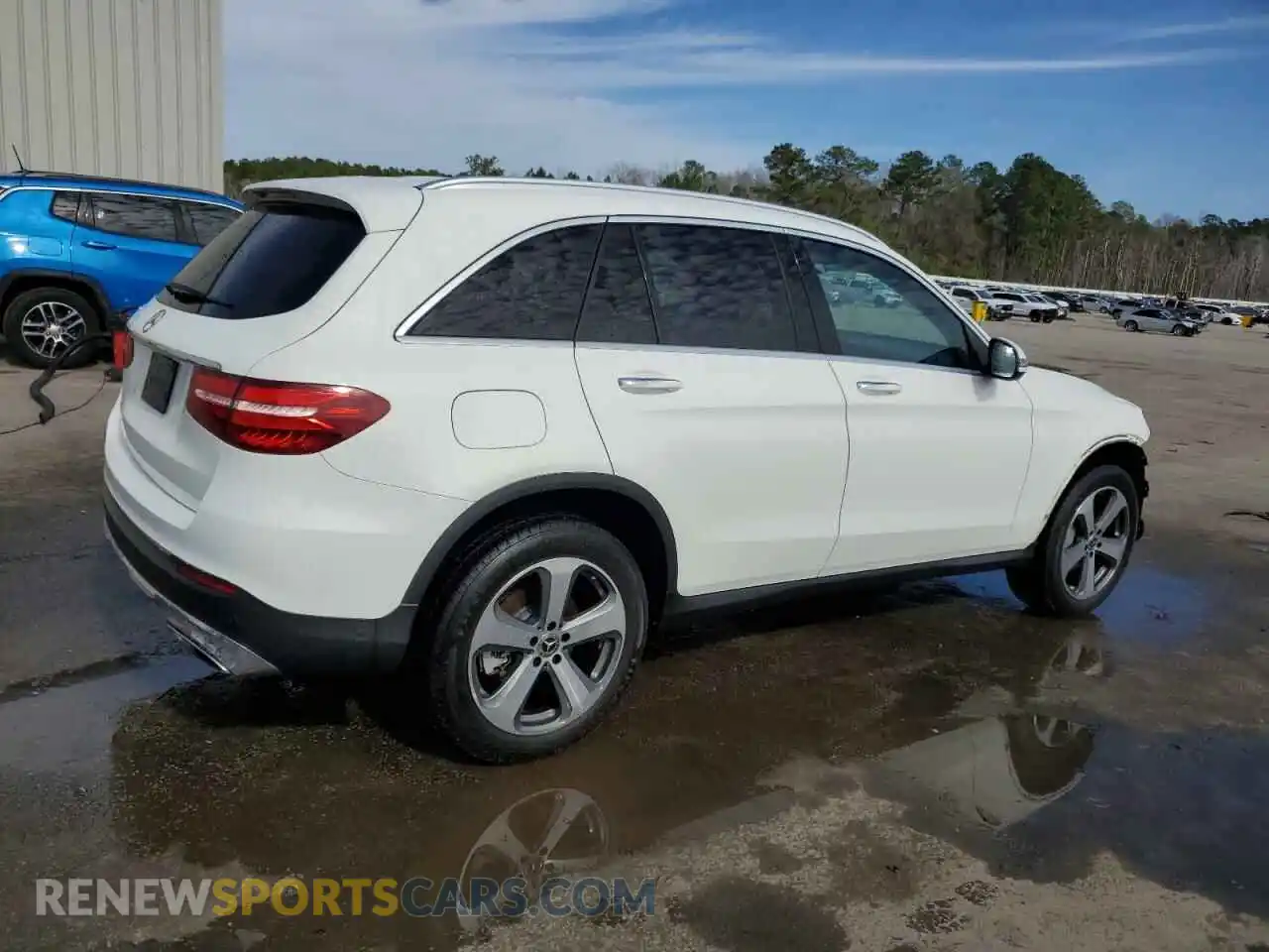 3 Photograph of a damaged car WDC0G4JBXK1000372 MERCEDES-BENZ GLC-CLASS 2019