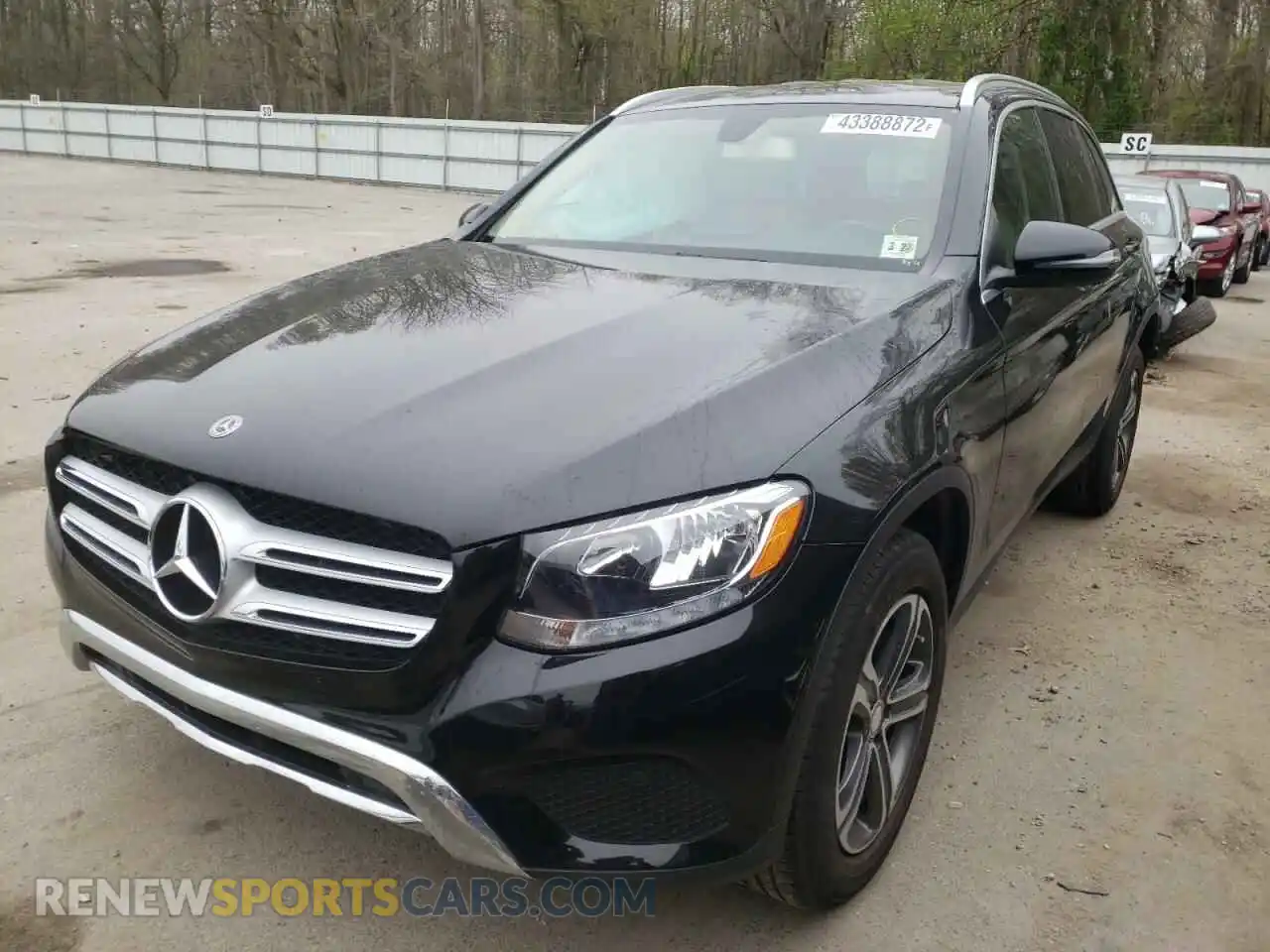 2 Photograph of a damaged car WDC0G4KB0KF606636 MERCEDES-BENZ GLC-CLASS 2019