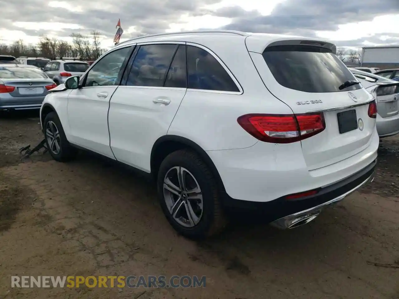 2 Photograph of a damaged car WDC0G4KB1KF482585 MERCEDES-BENZ GLC-CLASS 2019