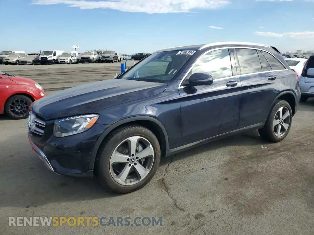 1 Фотография поврежденного автомобиля WDC0G4KB2KV123235 MERCEDES-BENZ GLC-CLASS 2019