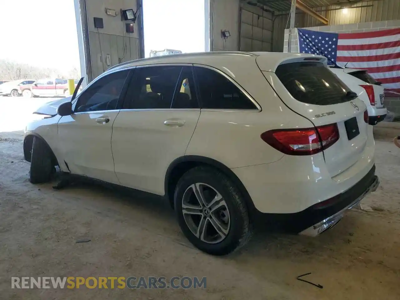 2 Фотография поврежденного автомобиля WDC0G4KB3KF570747 MERCEDES-BENZ GLC-CLASS 2019